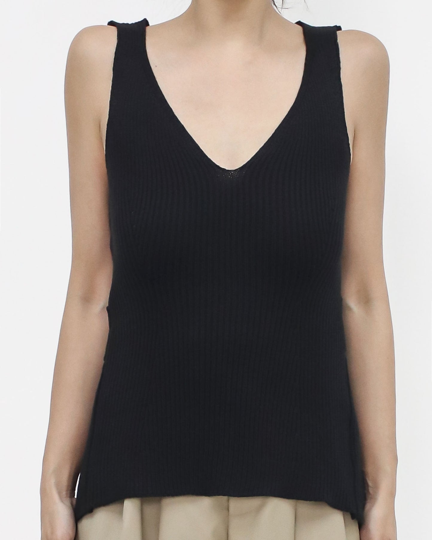 black strappy cutout back knitted vest *pre-order*