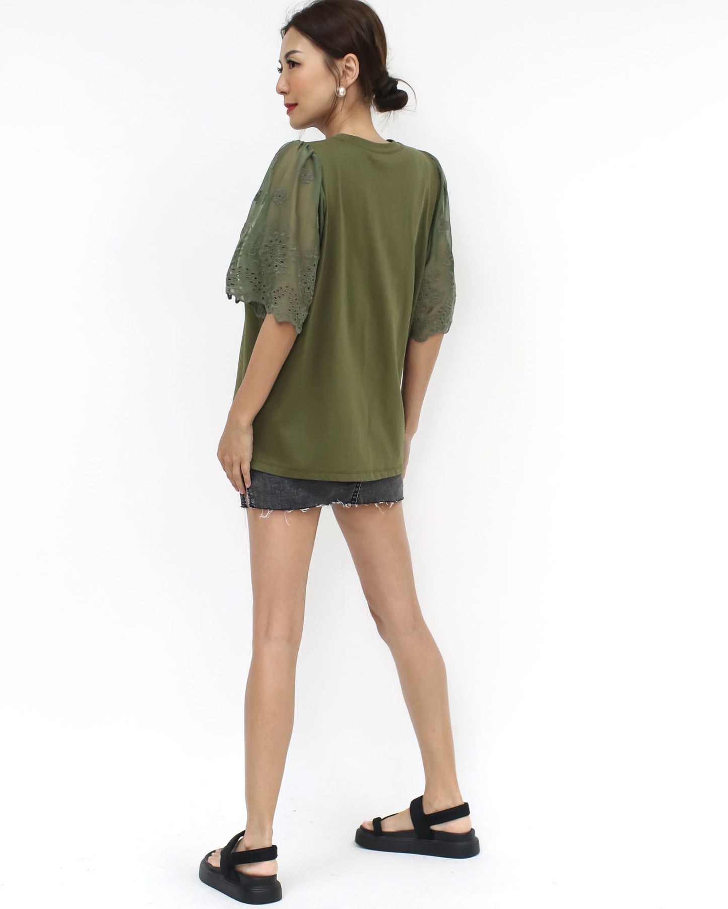 green w/ lace mesh sleeves tee