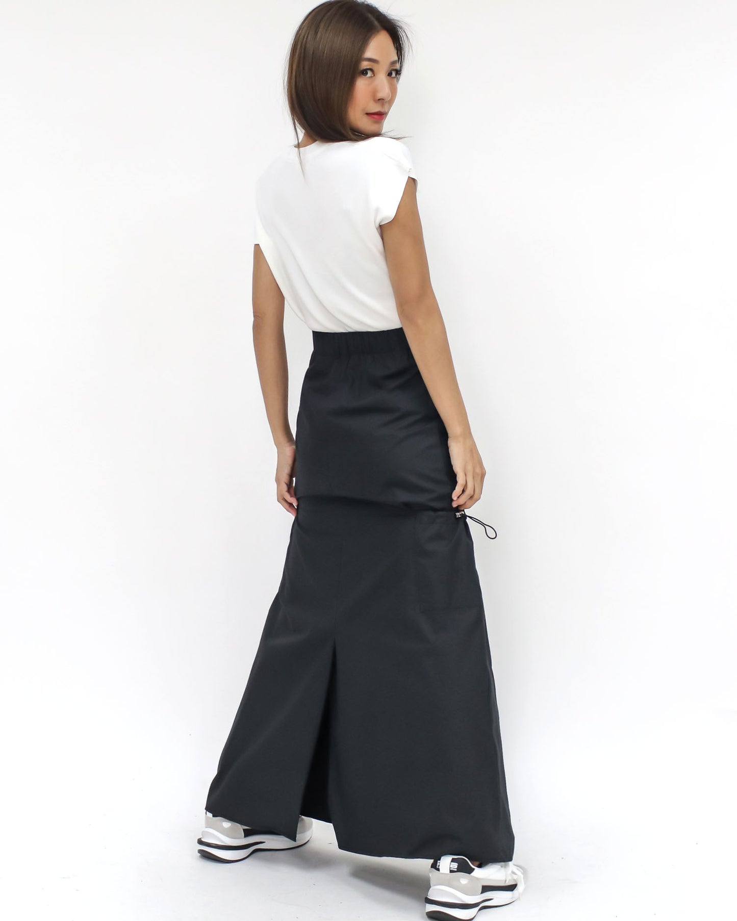black stretch pockets twill cotton longline skirt