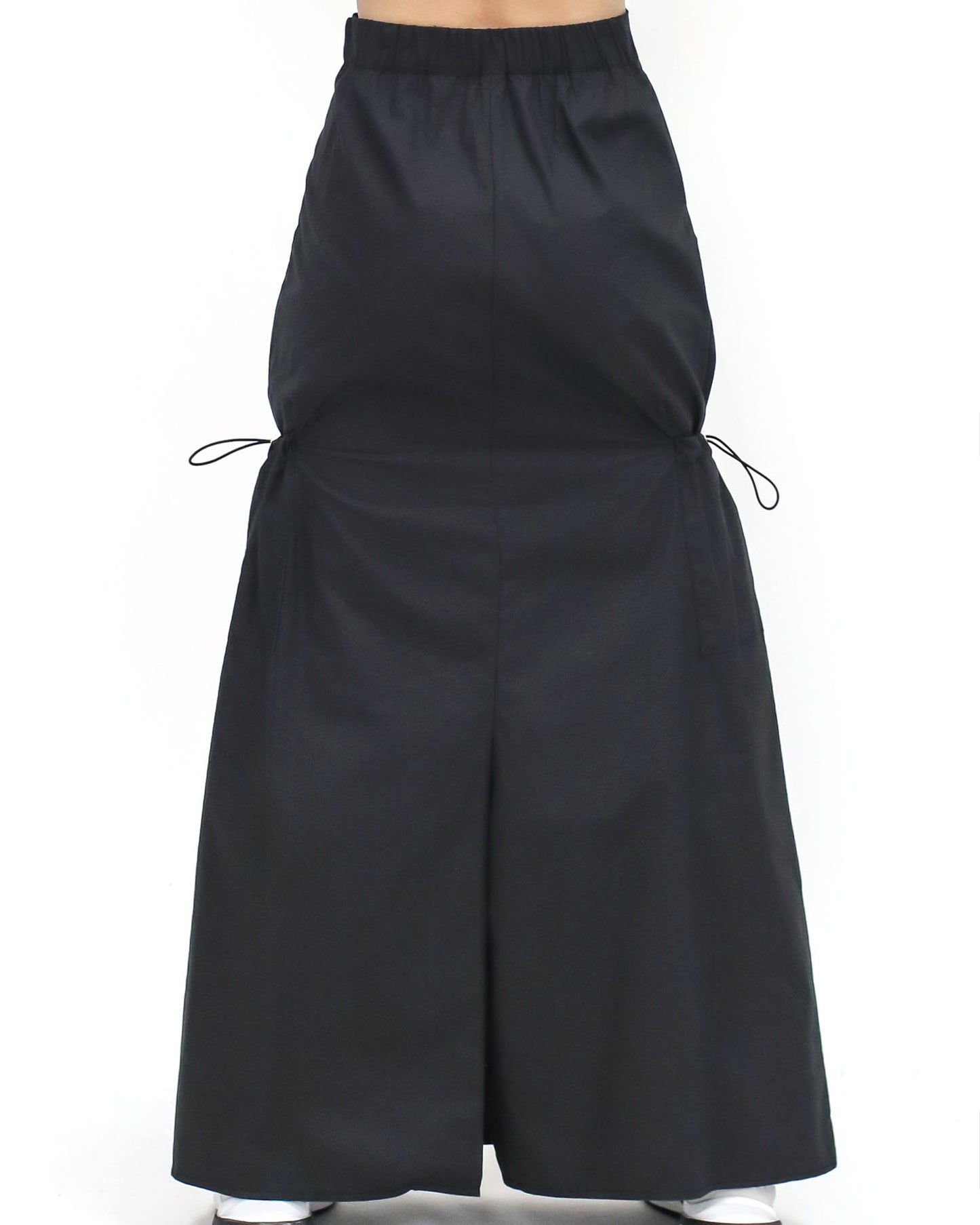 black stretch pockets twill cotton longline skirt