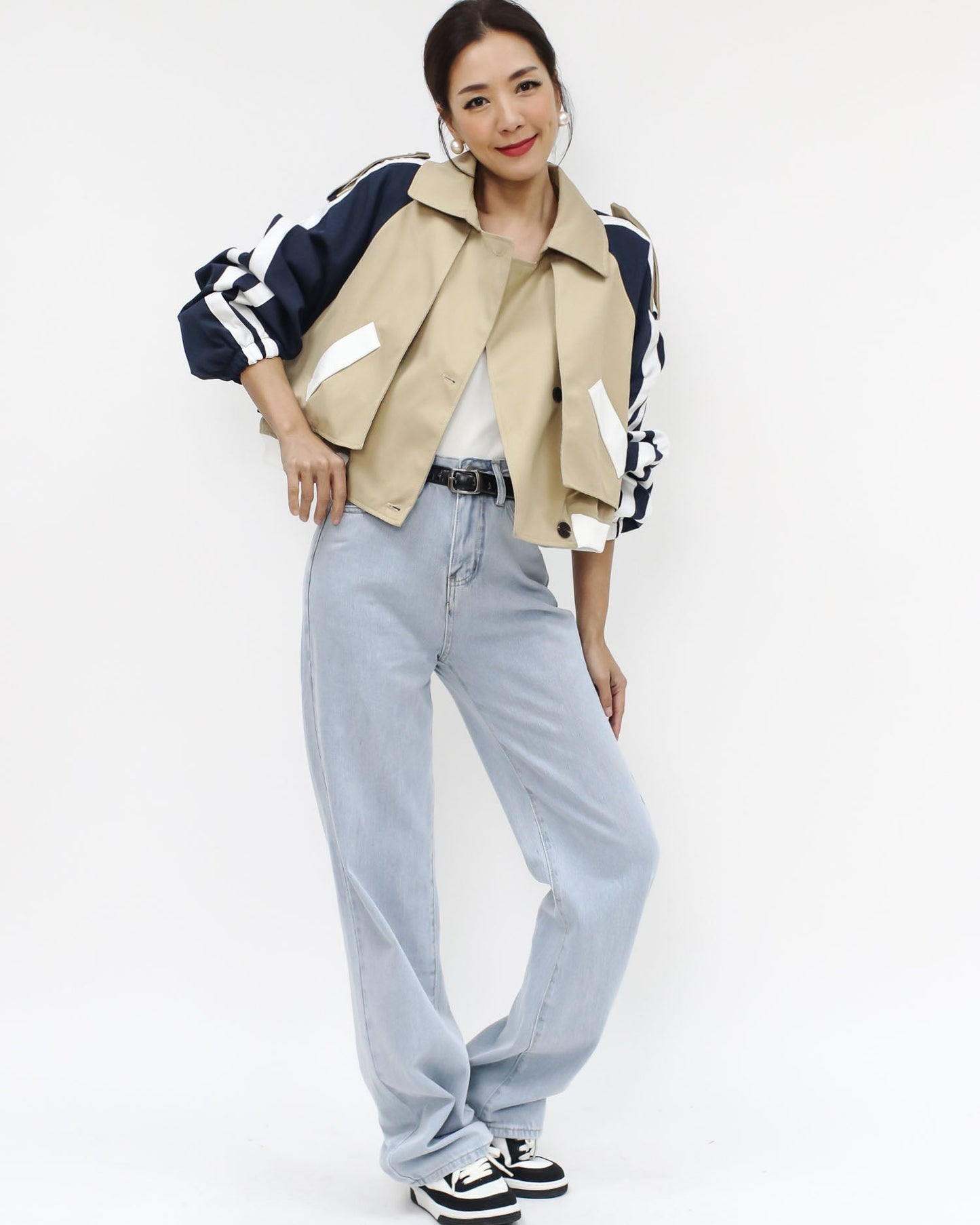 Beige twill & navy stripes sleeves printed back jacket *pre-order*