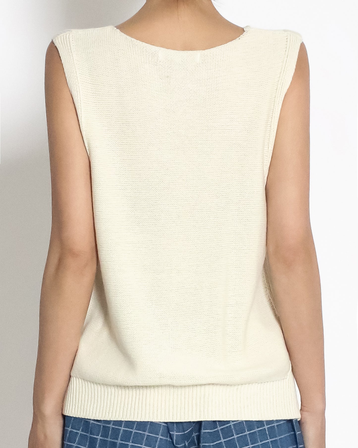ivory V neck basic knitted vest *pre-order*