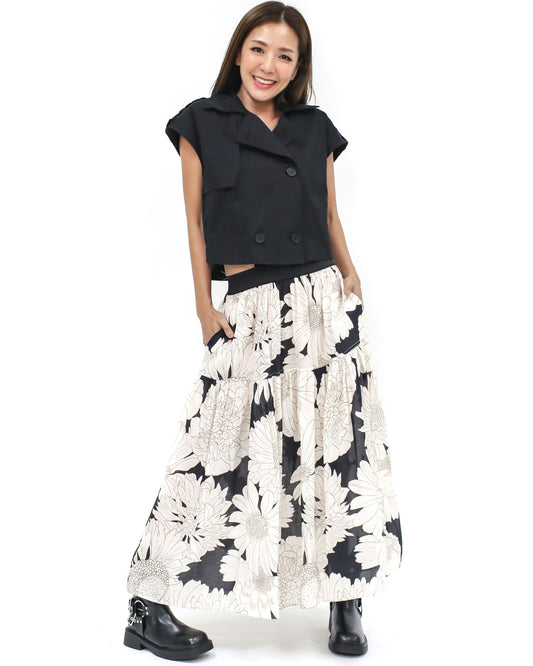 black & ivory floral printed flare skirt