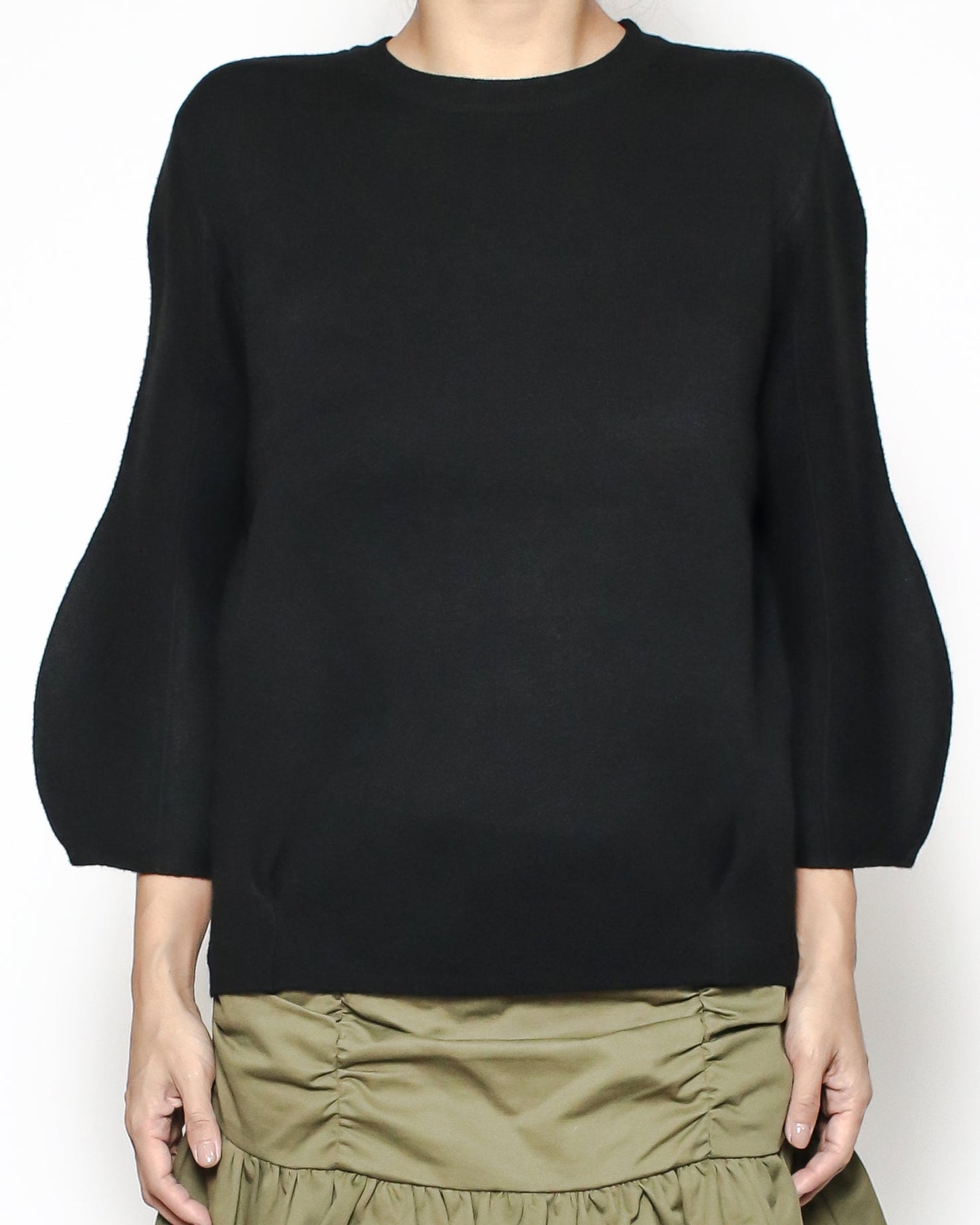 black balloon sleeves knitted top *pre-order*