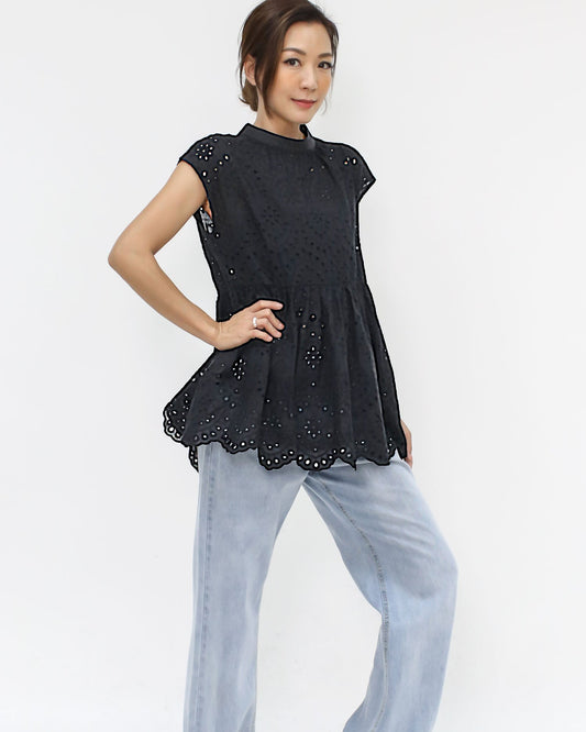 Black crochet top *pre-order*