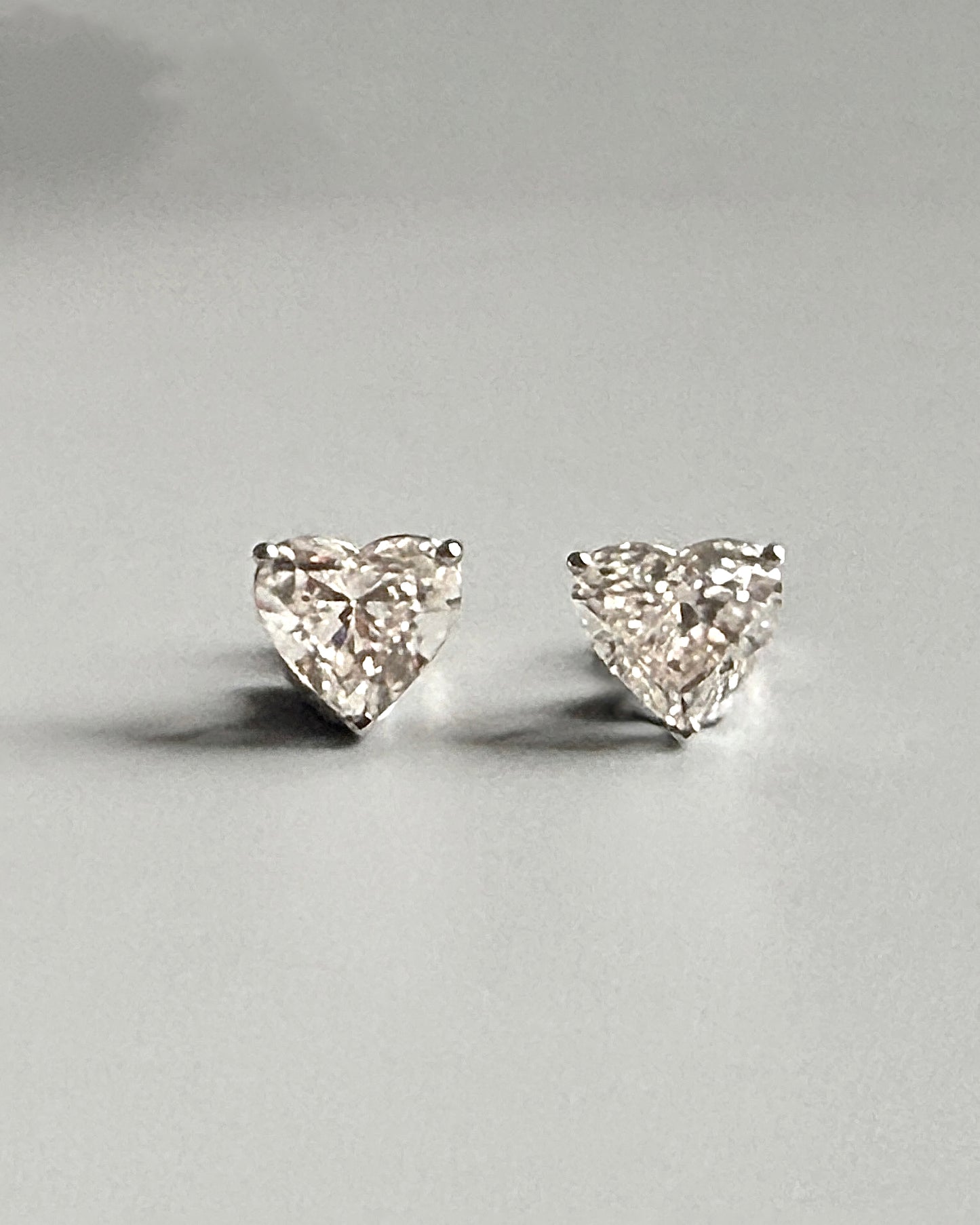 GAL 1.5ct heart lab-grown diamond earrings