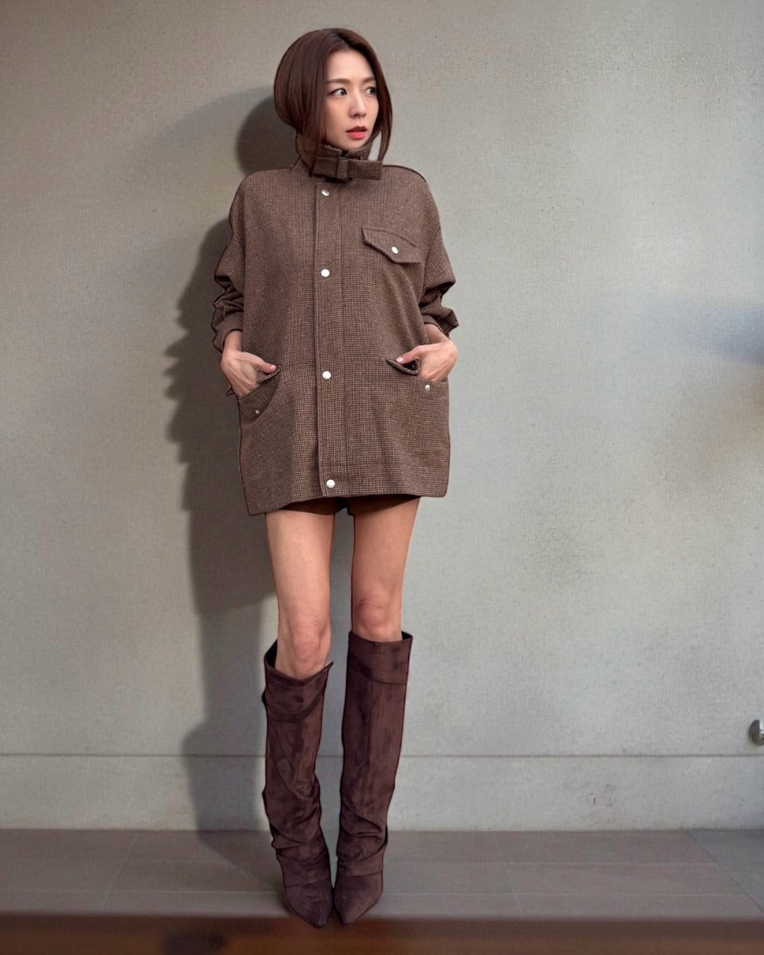 brown checkers wool funnel-neck jacket