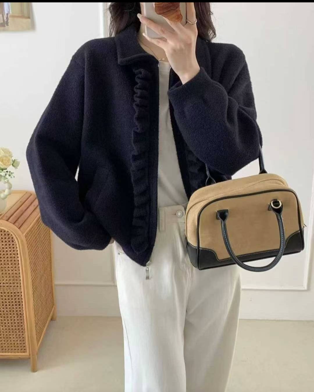 navy ruffles hem knitted cardigan *pre-order*