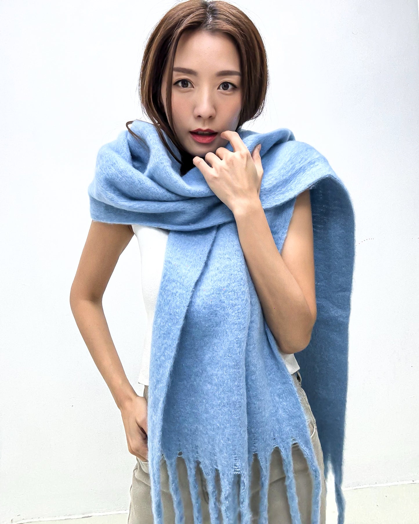 ice blue wool blended tassels scarf *pre-order*