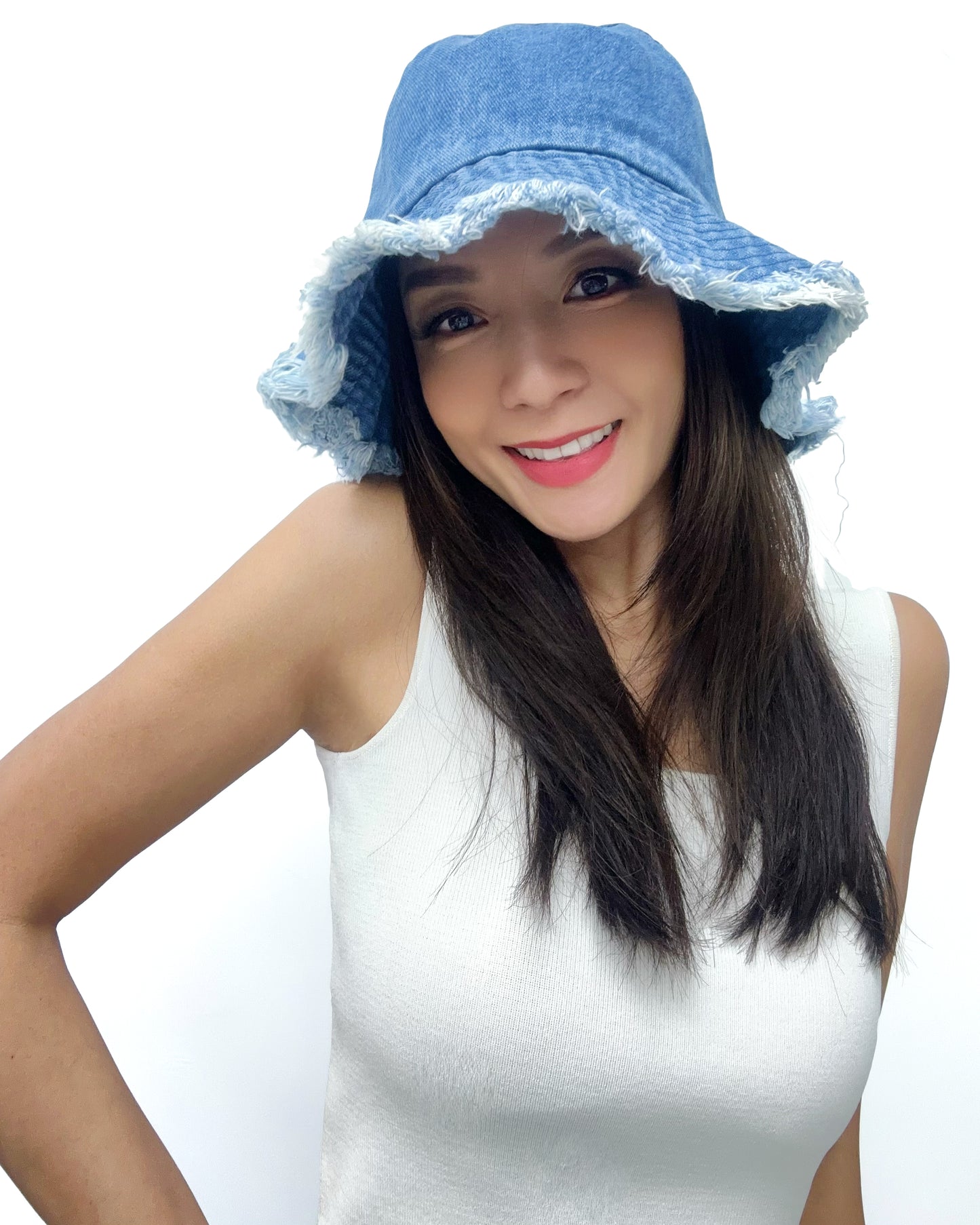 denim ripped hem bucket hat