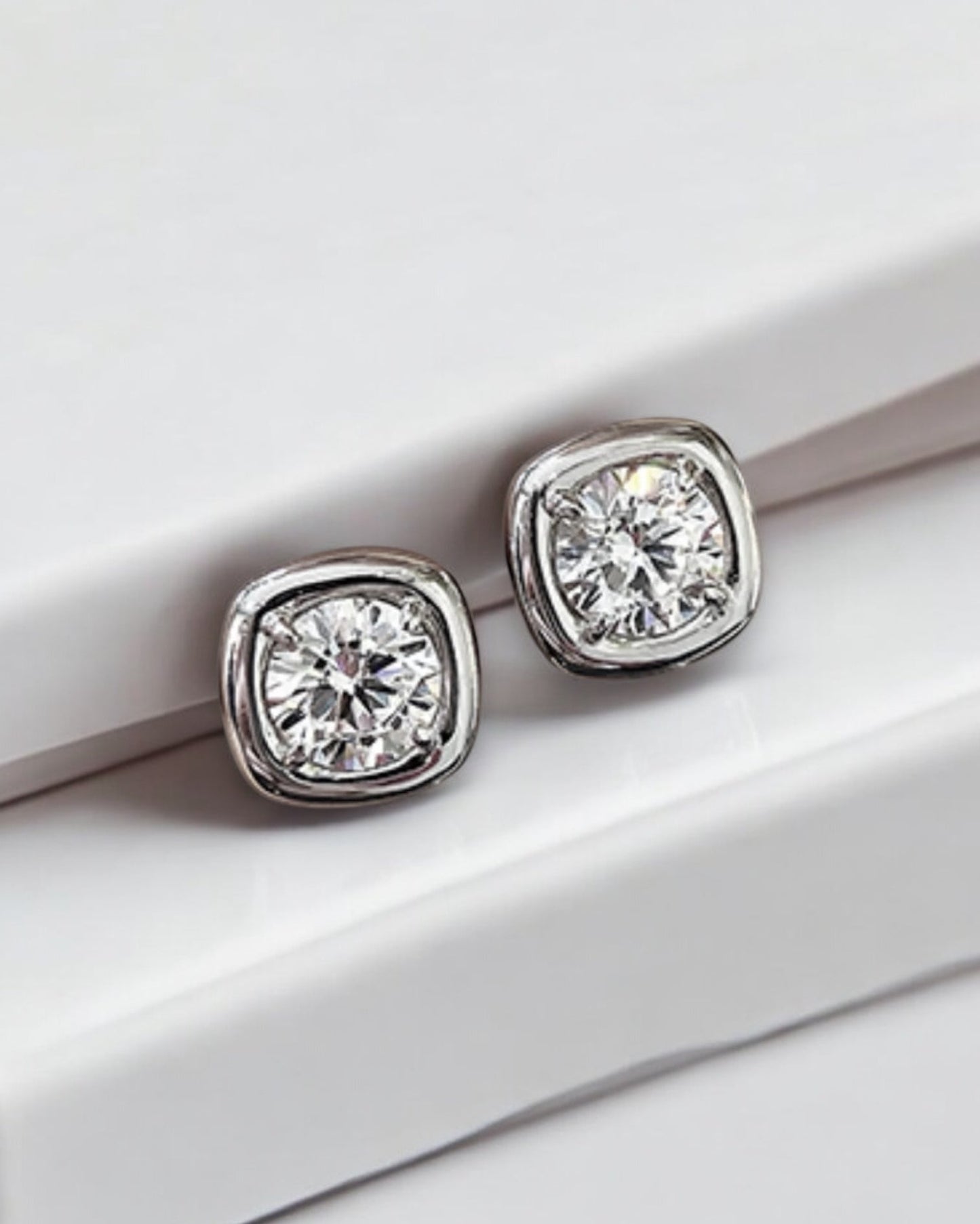 GAL square bazel 18K lab-grown round diamond earrings *pre-order*