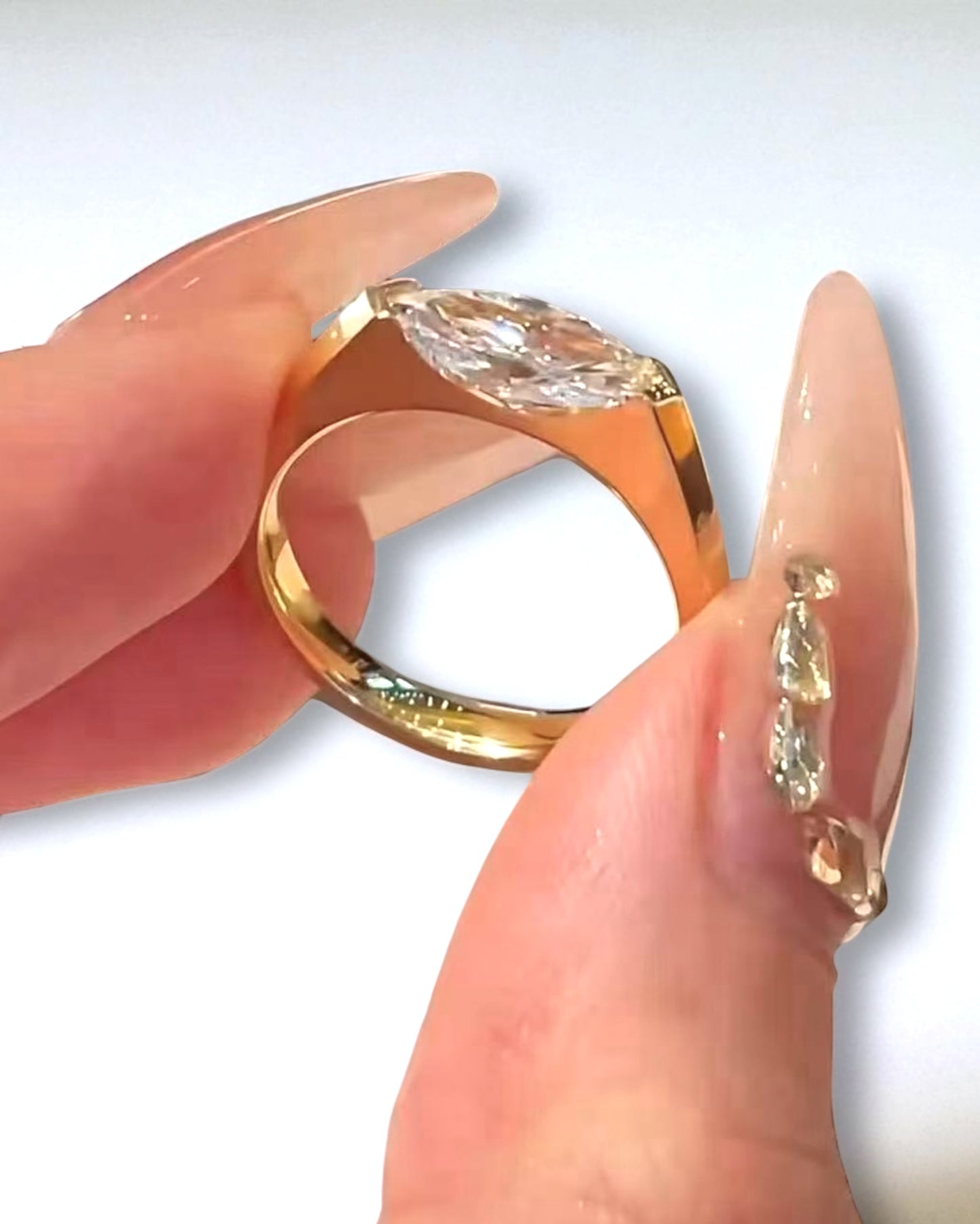 GAL 1ct marquise lab-grown diamond ring *pre-order*