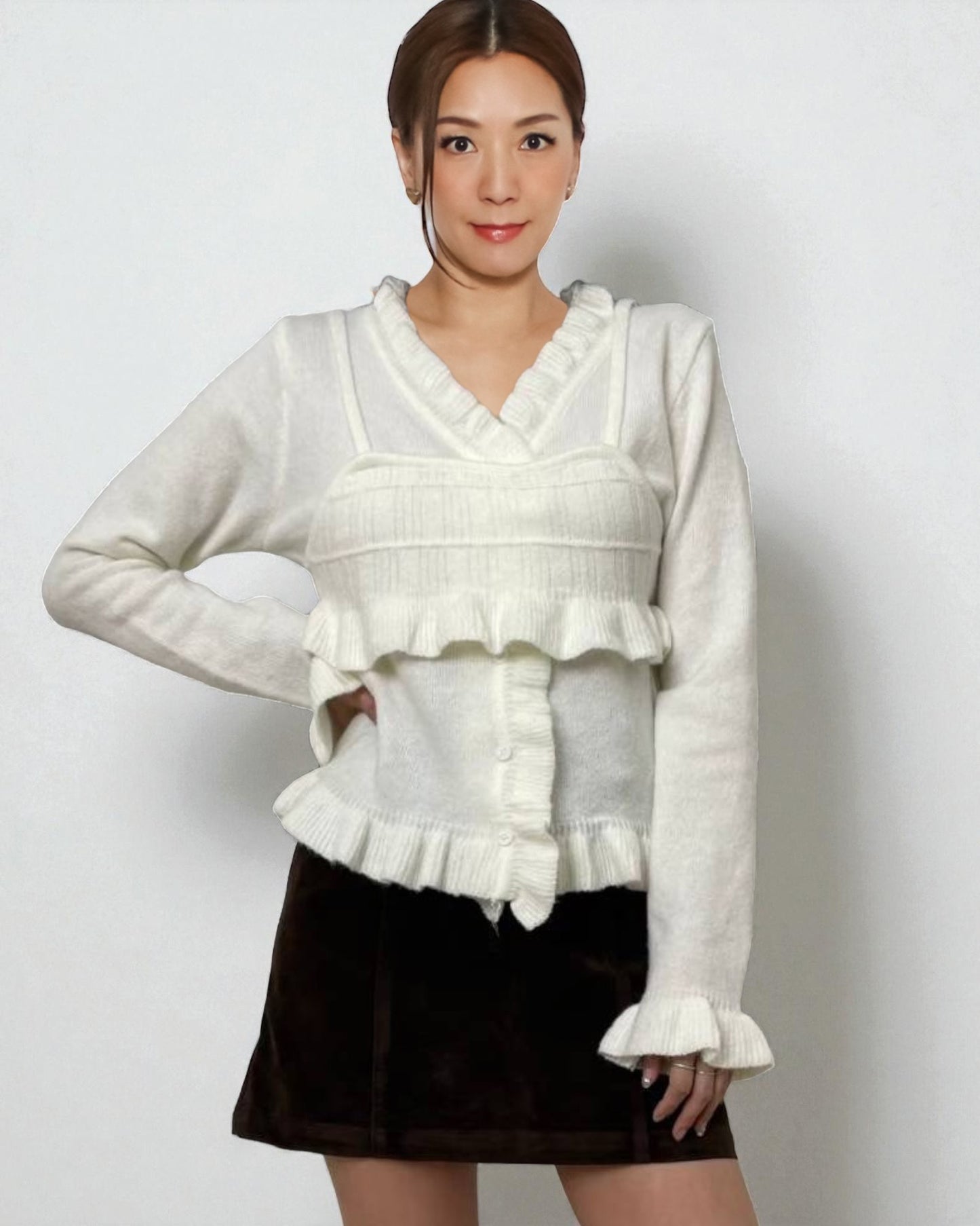ivory ruffles w/ vest set knitted top *pre-order*