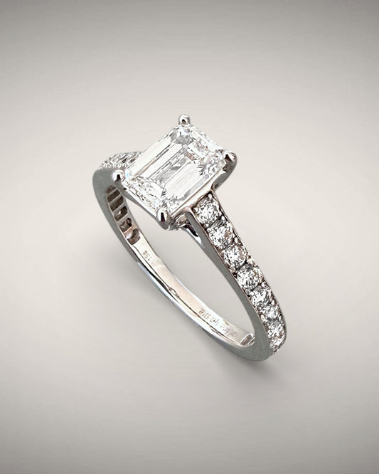 GAL 1ct emerald halo lab-grown diamond ring *pre-order*