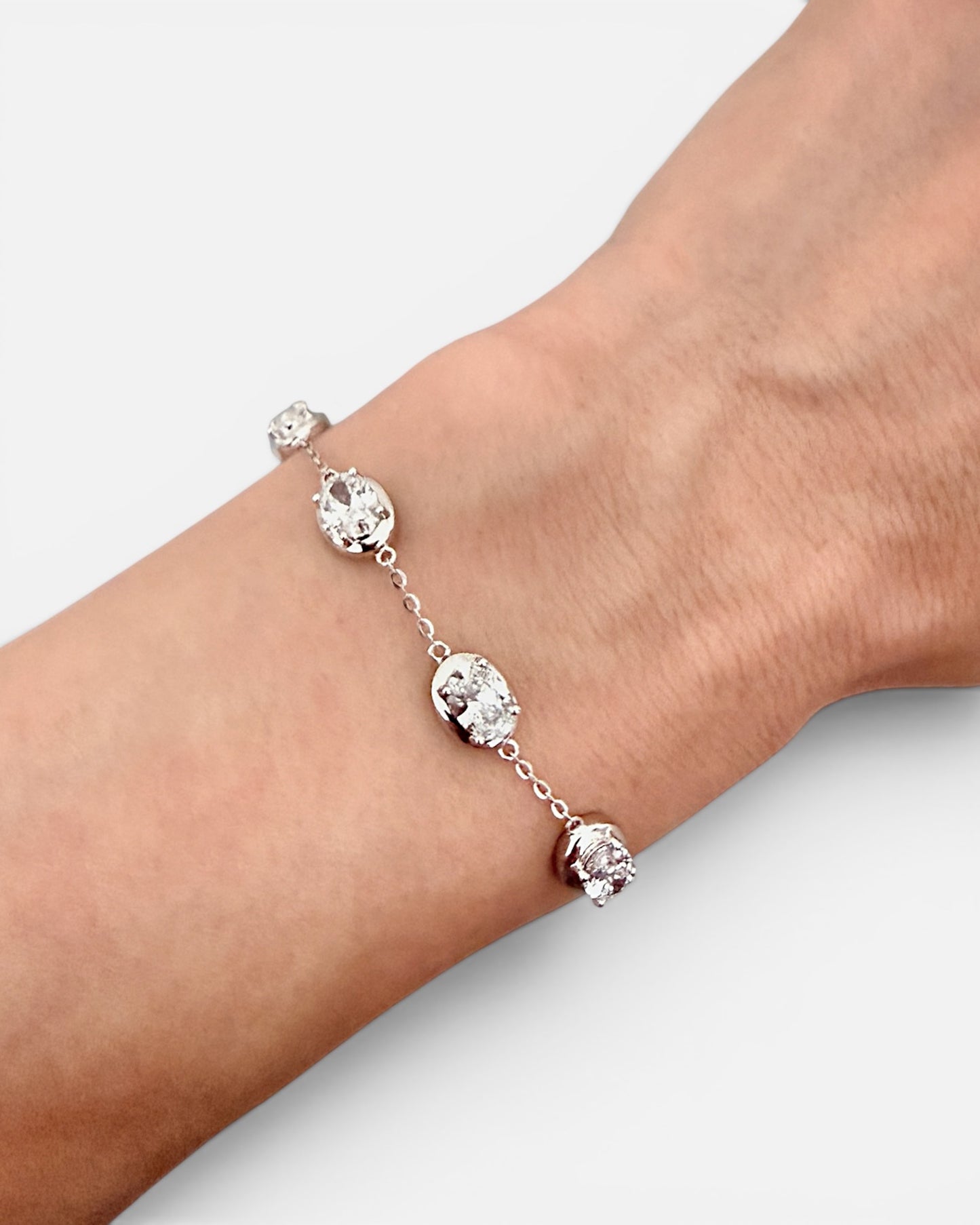 GAL 0.5ct oval bezel lab diamond alloy tennis bracelet