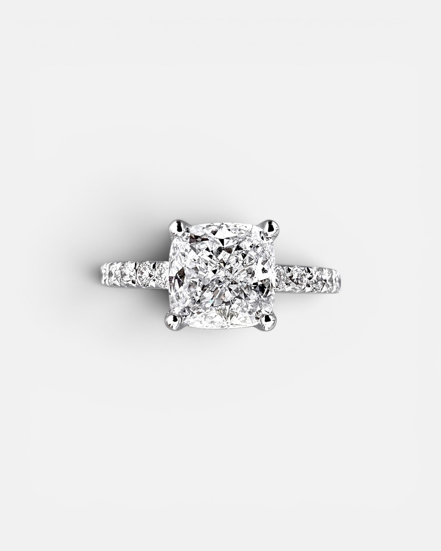 GAL 1ct radiant halo lab-grown diamond alloy ring