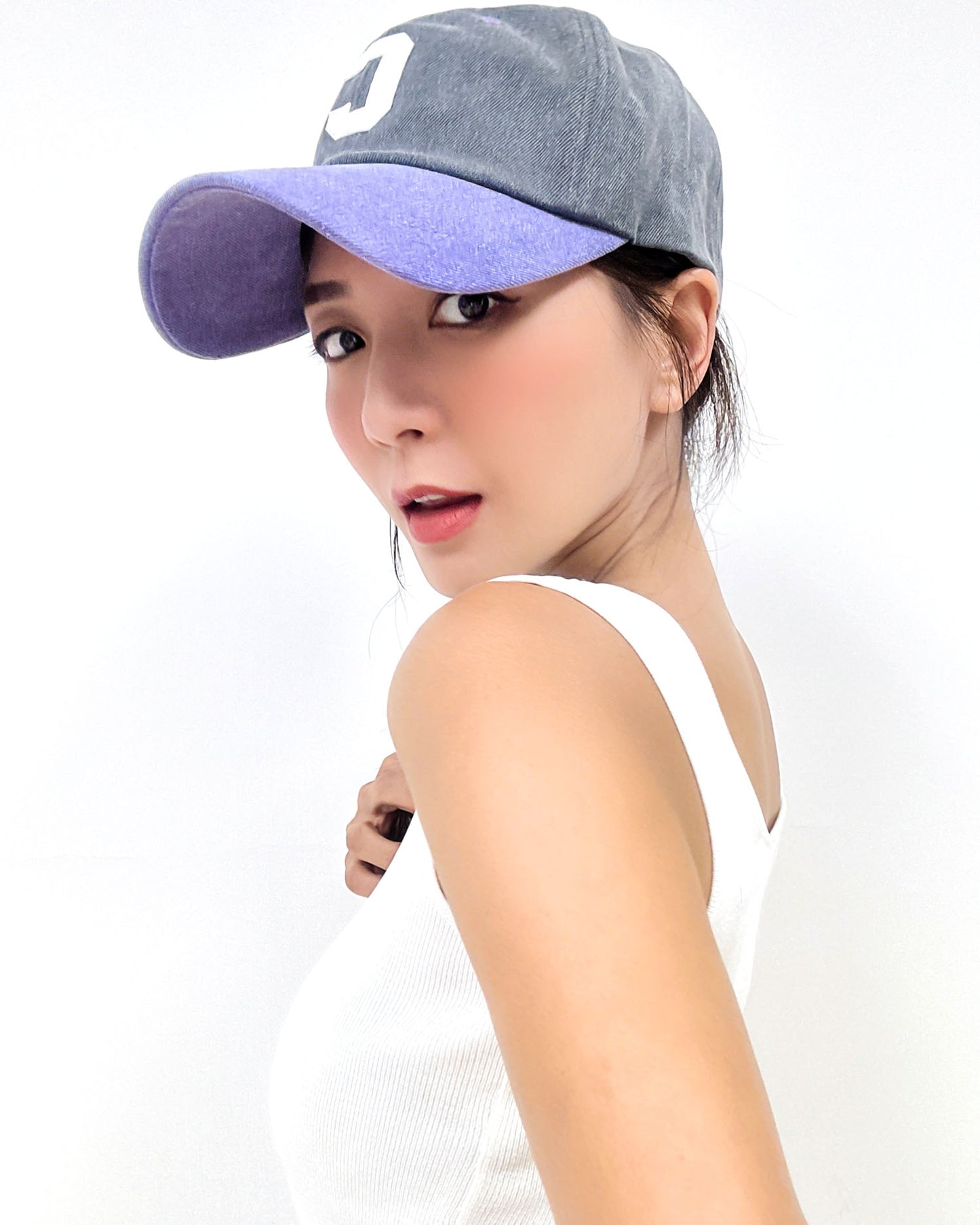 washed grey & lilac denim C logo sporty cap *pre-order*