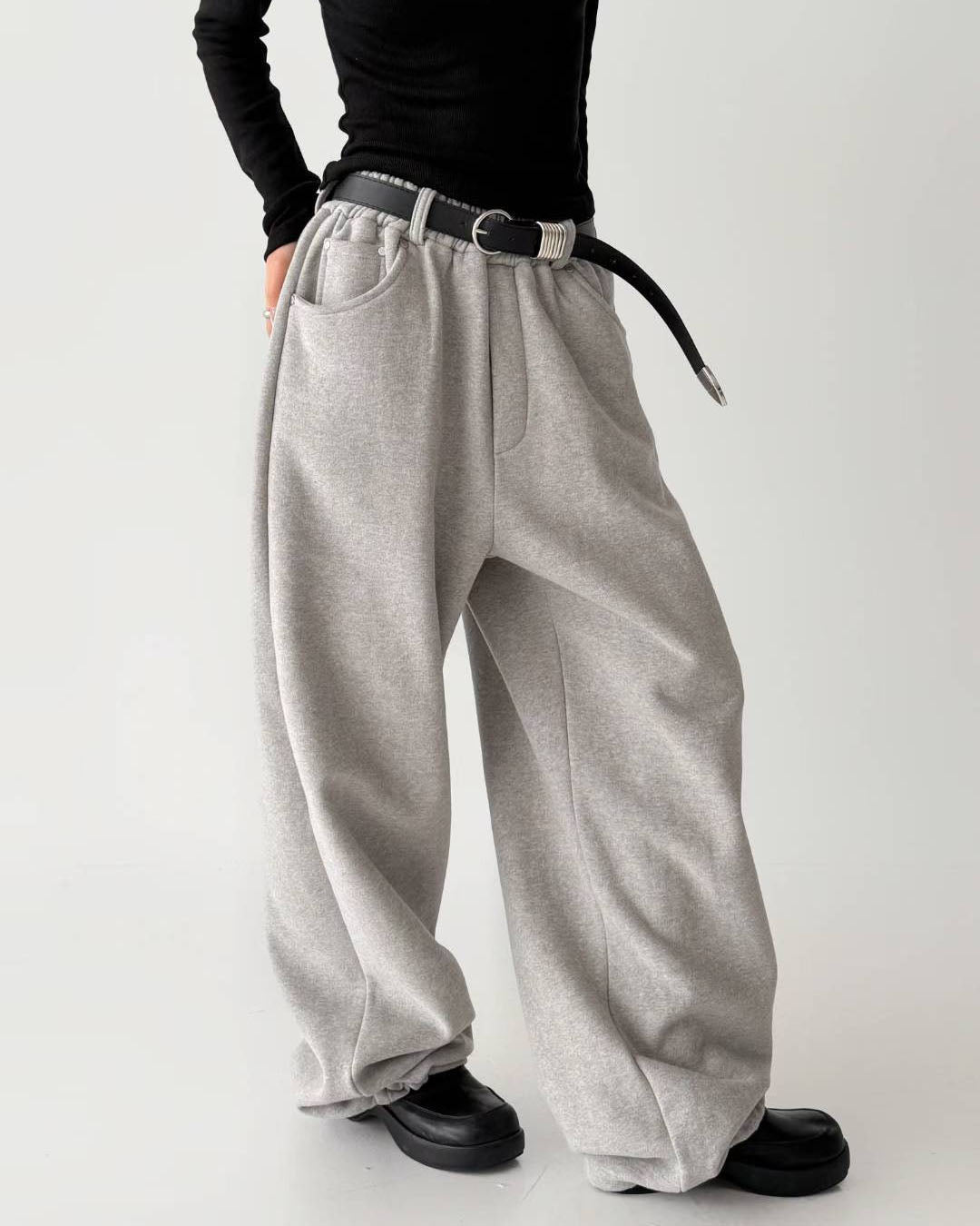 grey fleece sweat pants *pre-order*