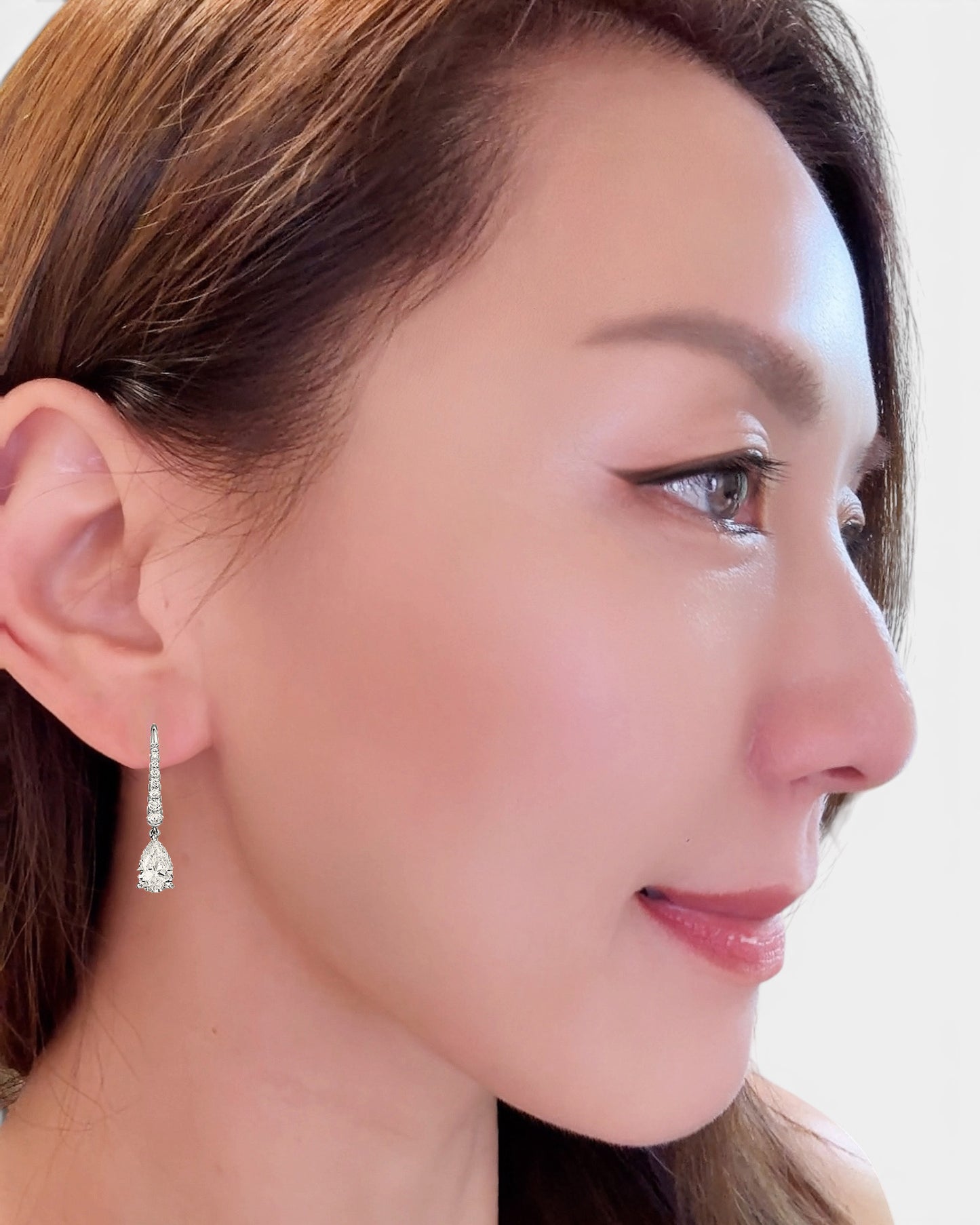 GAL 0.7ct pear halo lab-grown diamond drop earrings
