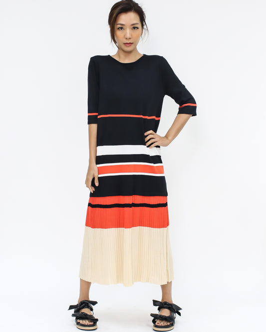 black red & beige stripes fine knitted dress *pre-order*