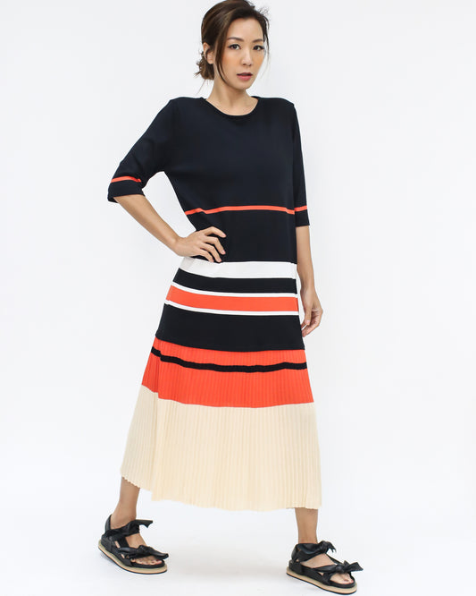 black red & beige stripes fine knitted dress *pre-order*