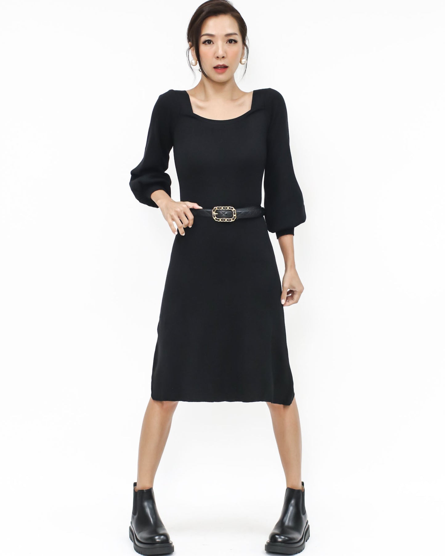 black square neckline knitted dress with belt *pre-order*