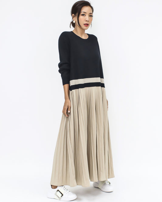 black knitted & beige pleats longline dress