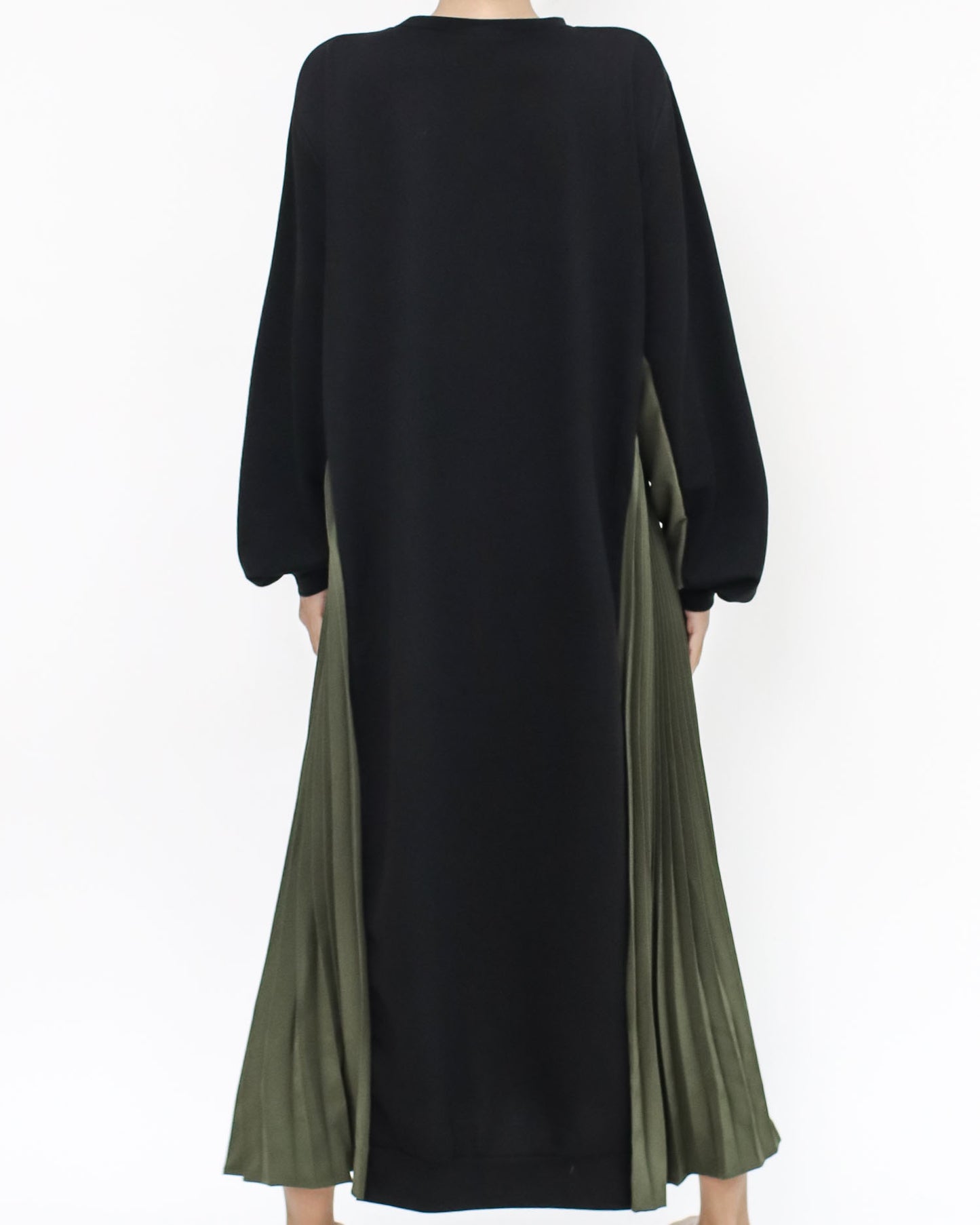black sweat w/ green pleats sides longline dress *pre-order*