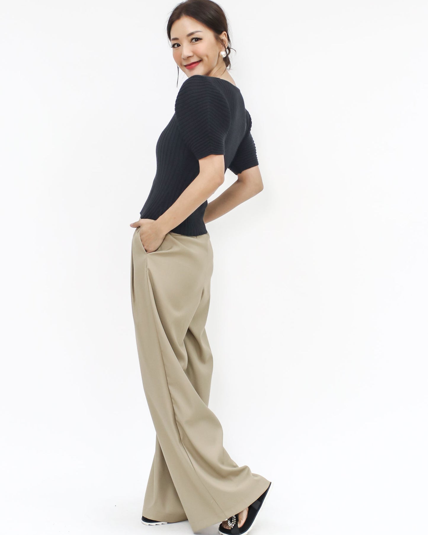 beige wide leg pants *pre-order*