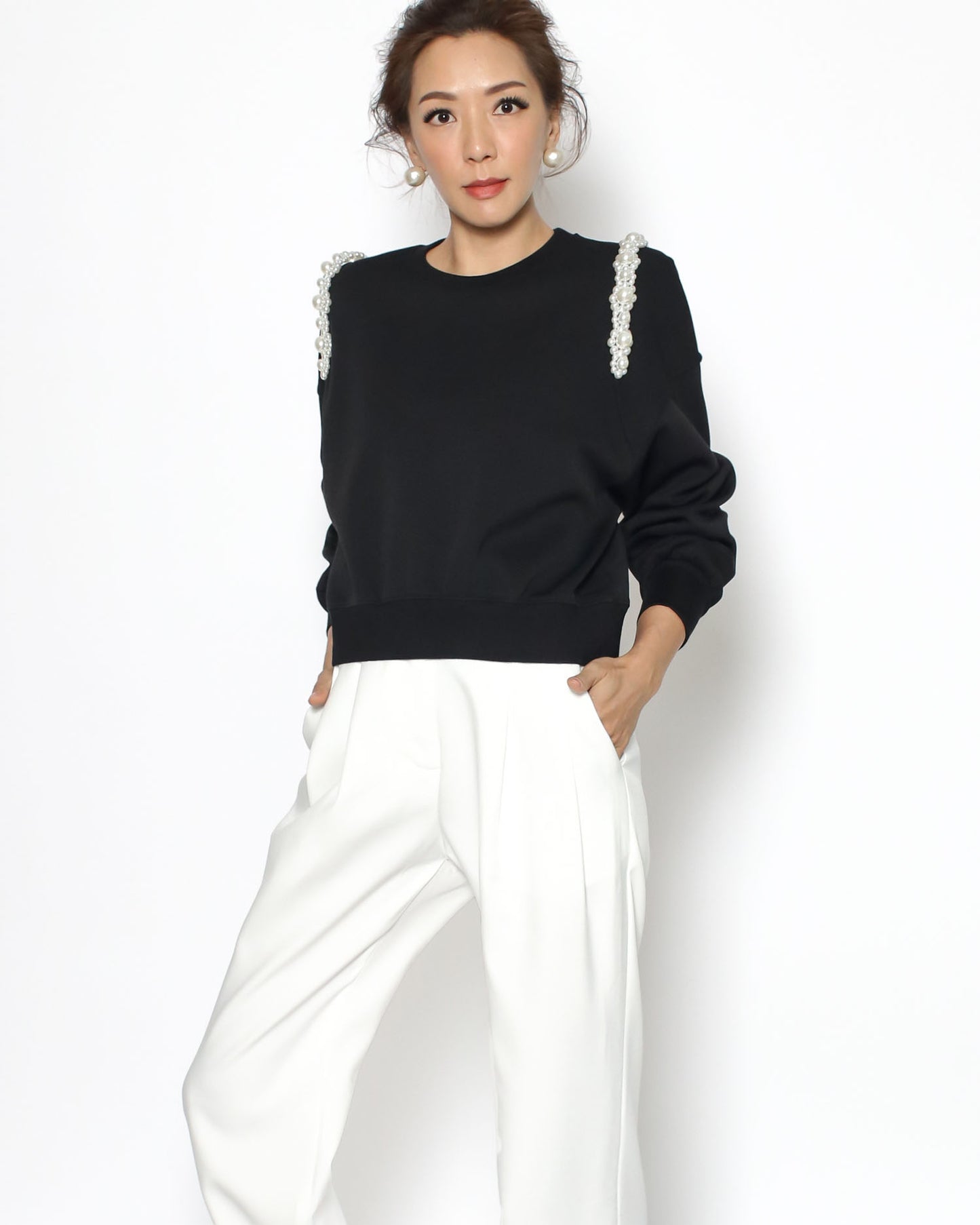 black pearls shoulders sweatshirt