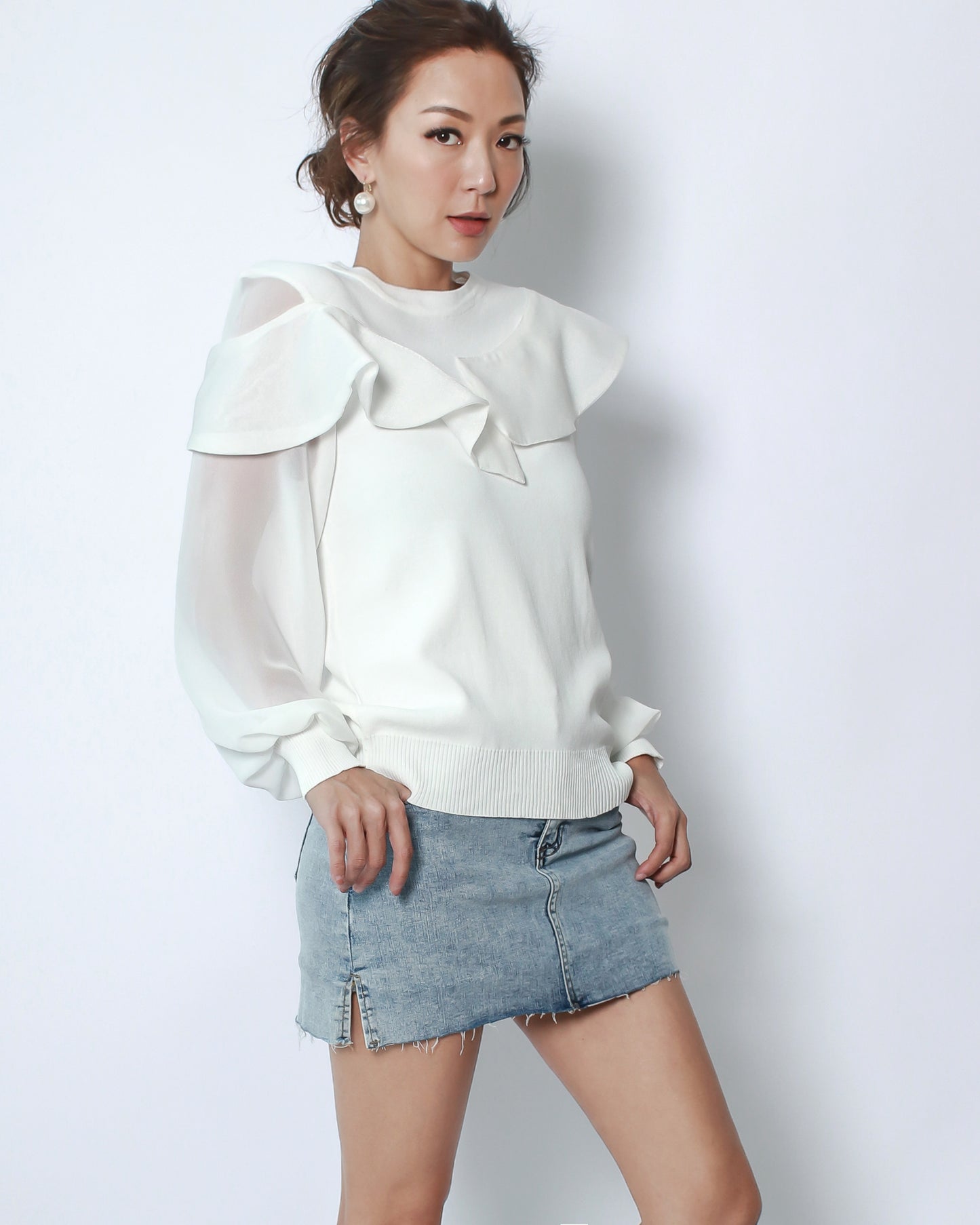 ivory fine knitted with ruffles & chiffon sleeves top *pre-order*