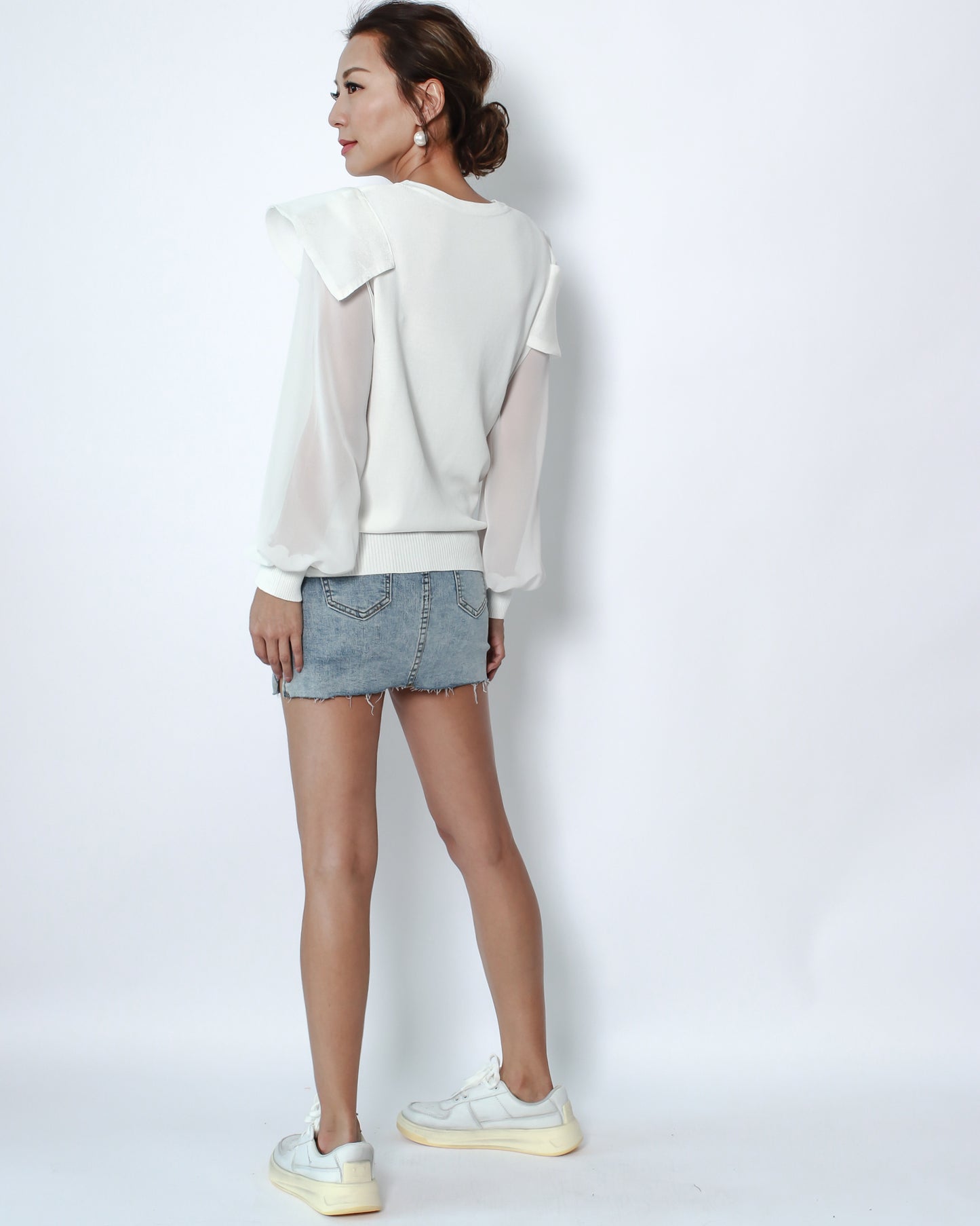 ivory fine knitted with ruffles & chiffon sleeves top *pre-order*