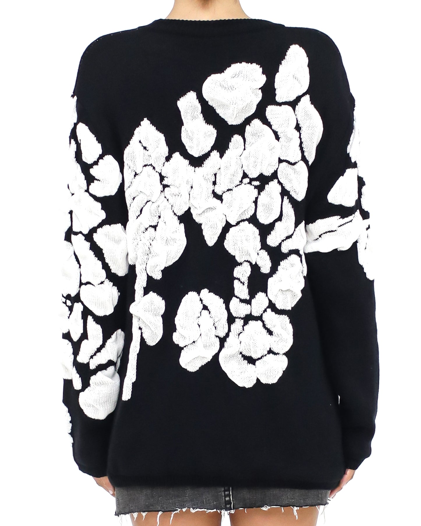black & ivory flowers knitted top *pre-order*