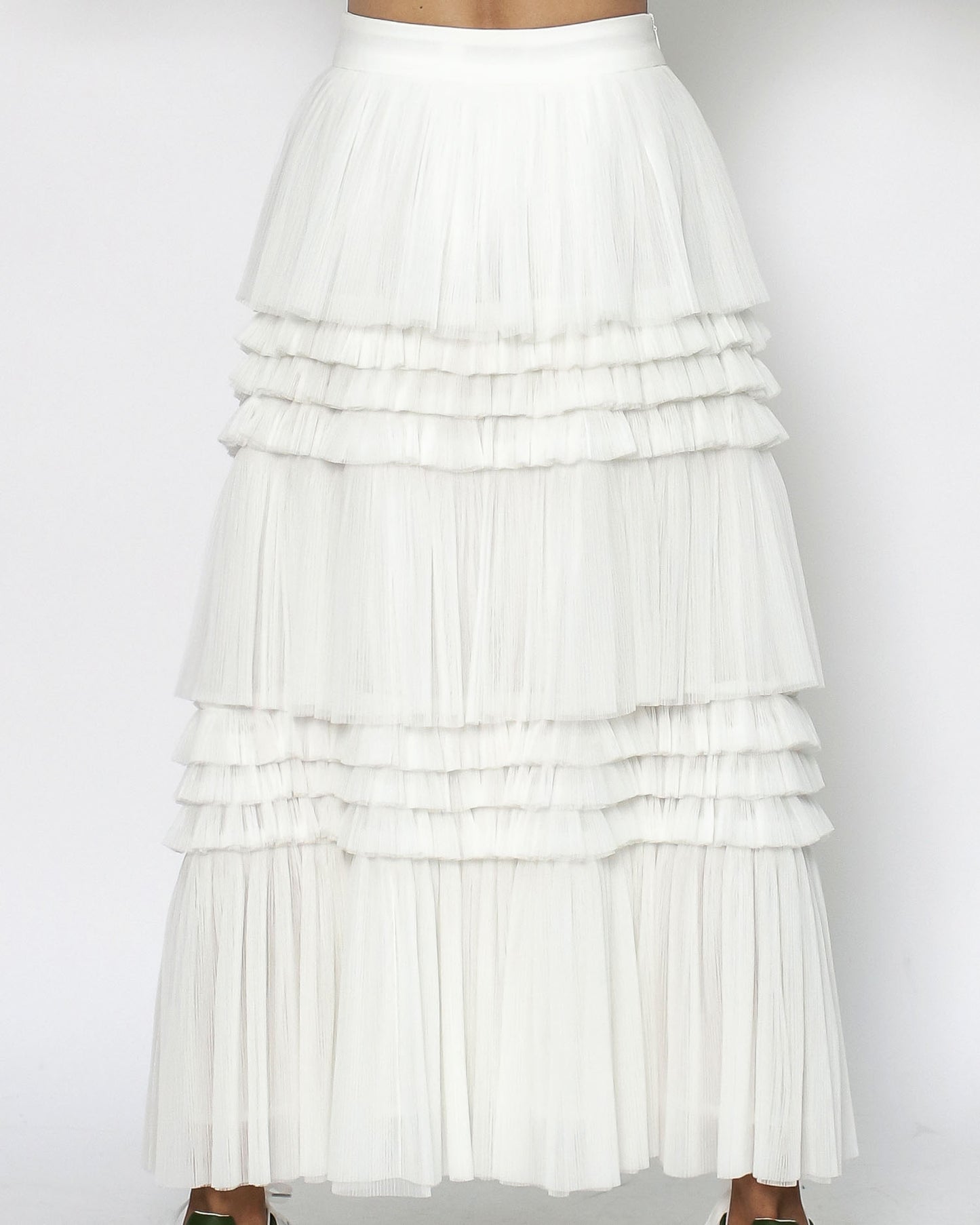 ivory mesh ruffles skirt *pre-order*