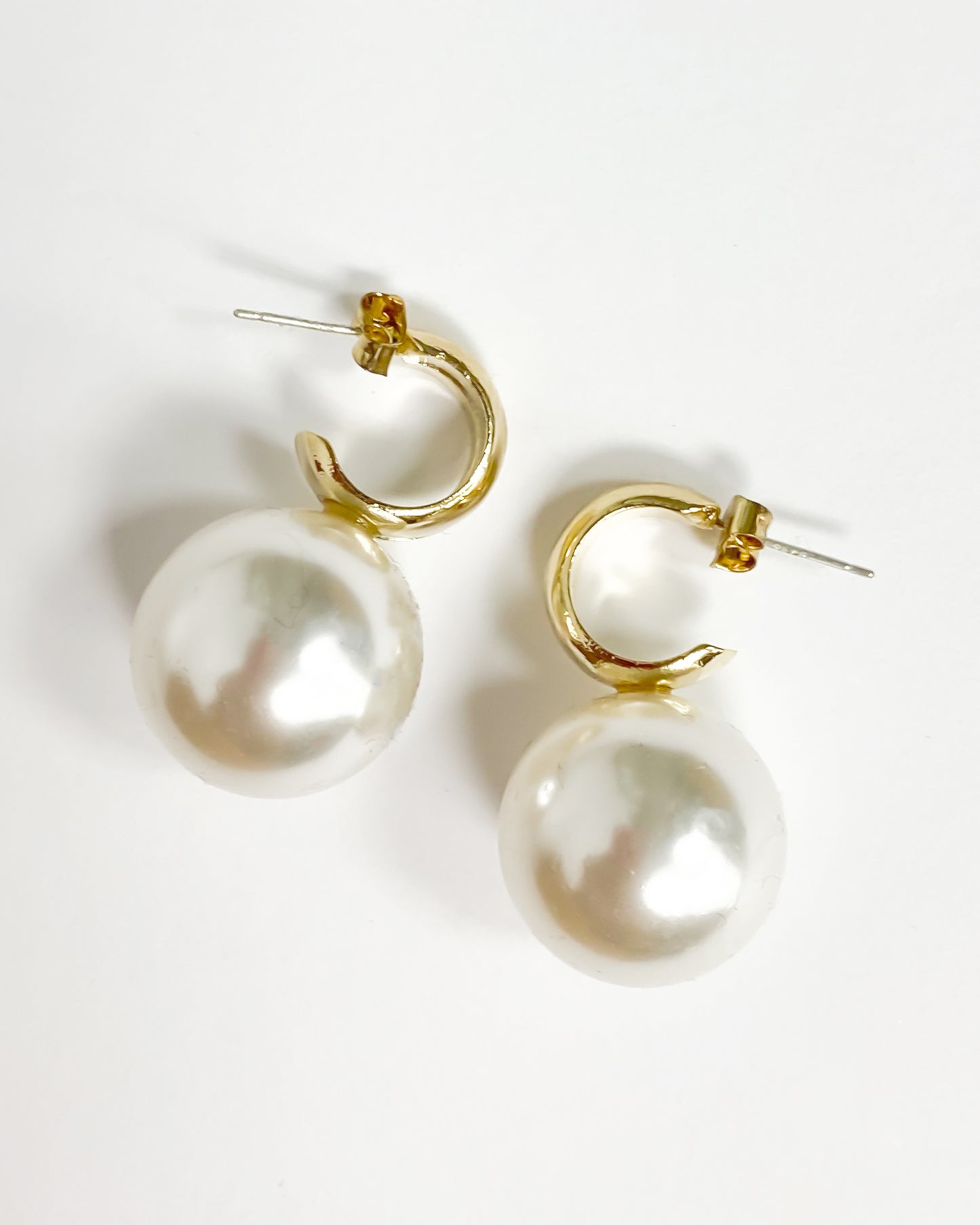 gold & drop diamond earrings *pre-order*