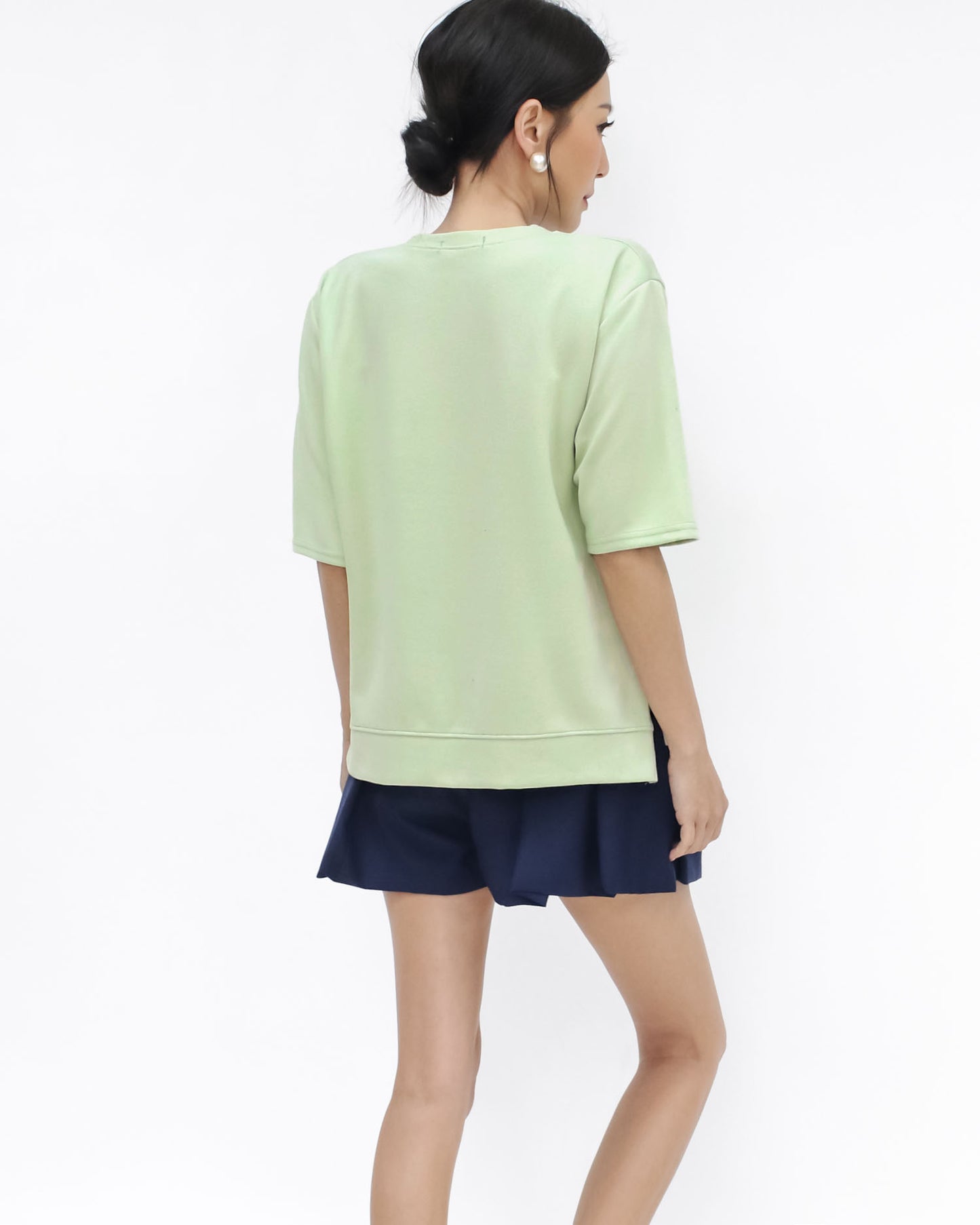 light green pocket sweat tee