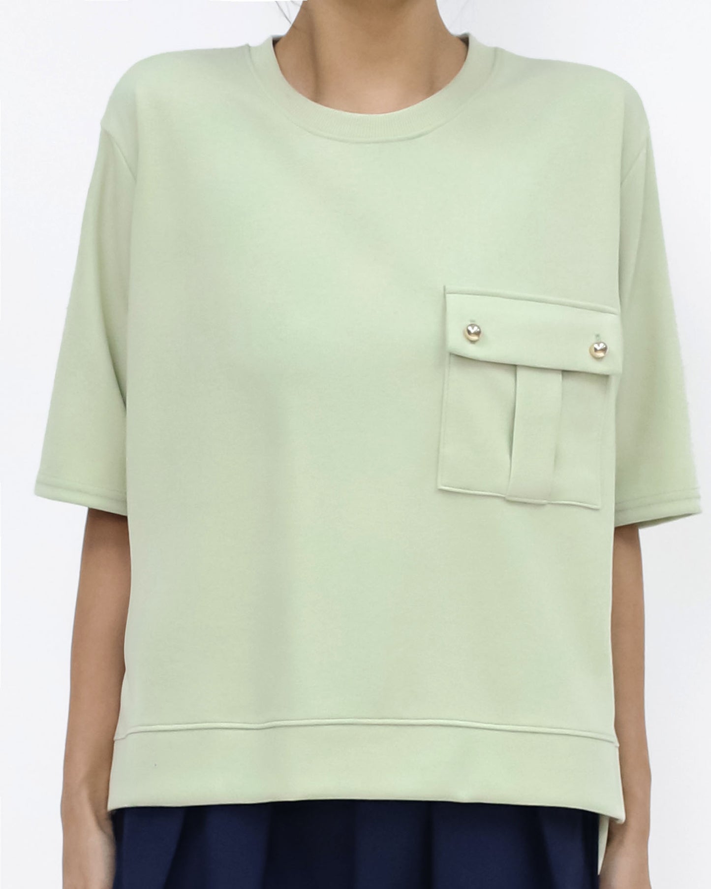 light green pocket sweat tee