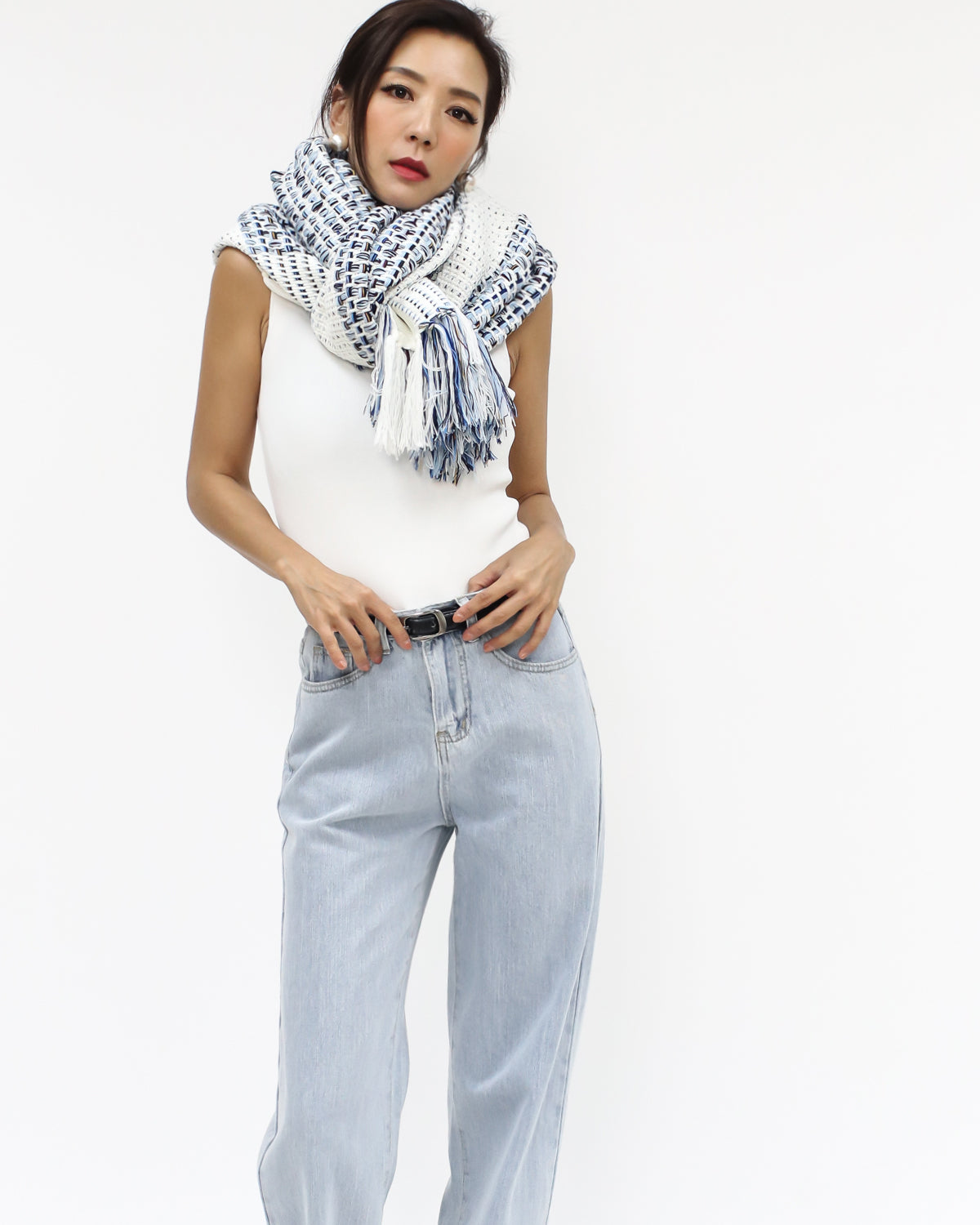 blue & ivory tassels knitted scarf *pre-order*