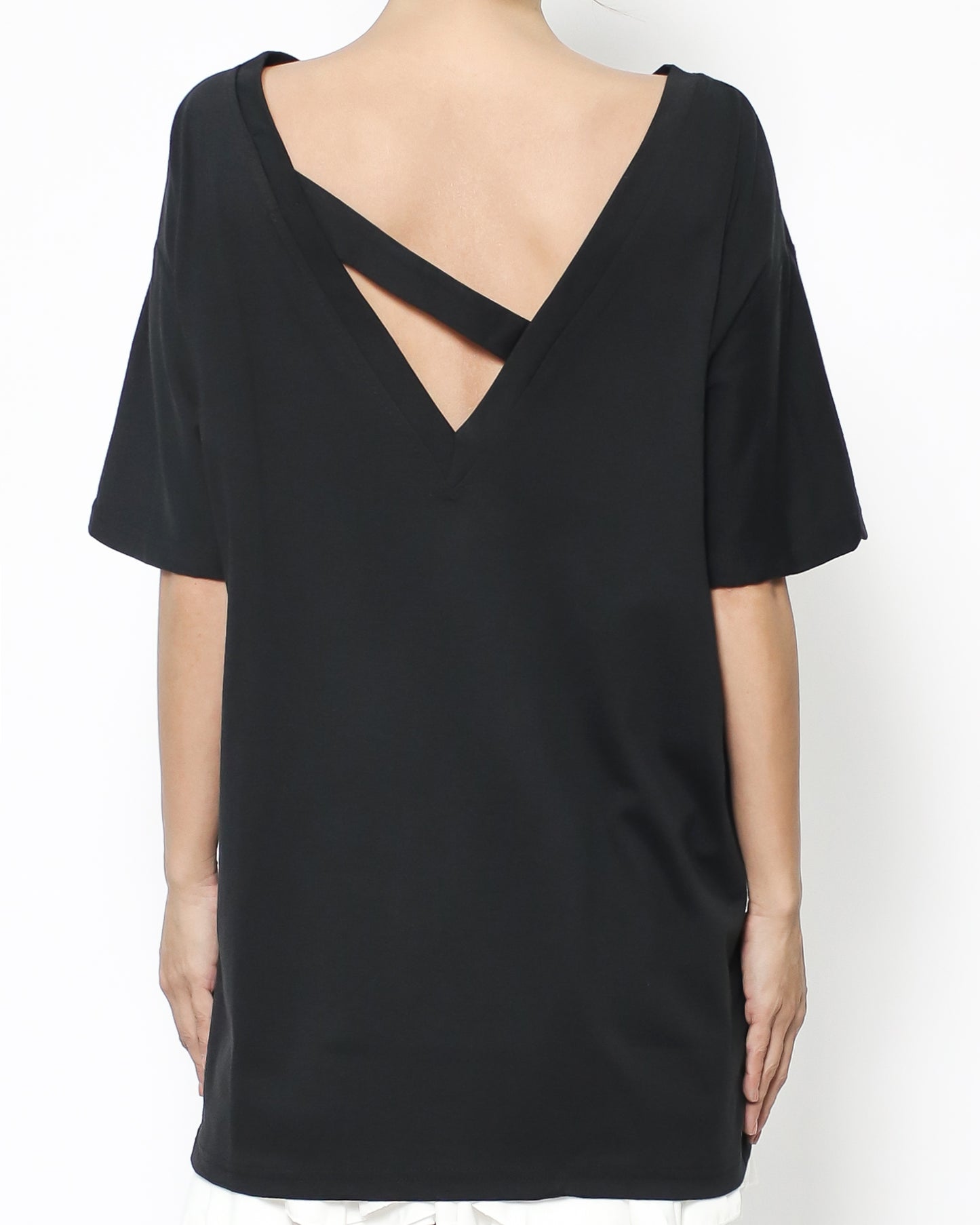 black strappy back tee *pre-order*