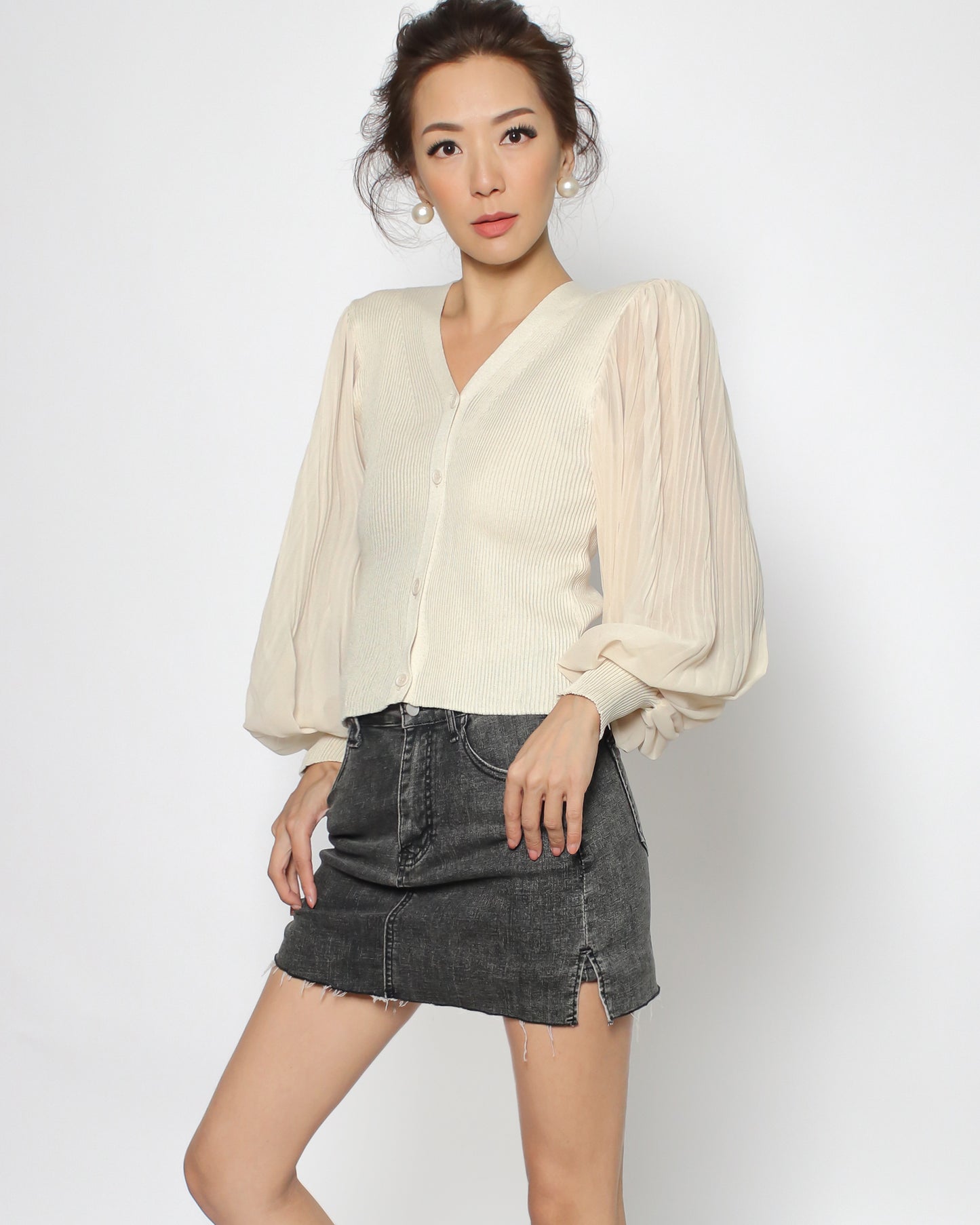 beige & mesh pleats sleeves knitted top *pre-order*