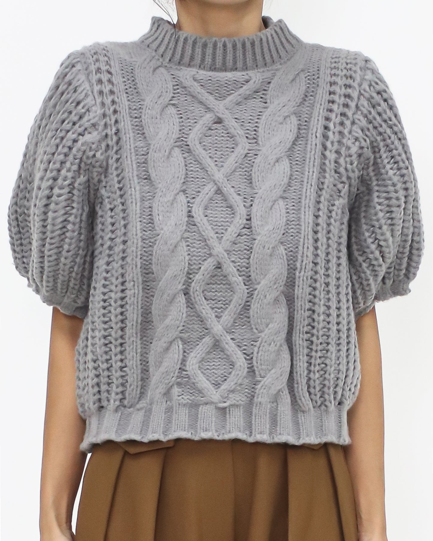 grey twsited knitted top *pre-order*