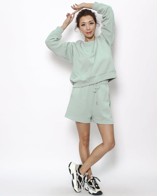 light green sweatshirt & shorts set *pre-order*