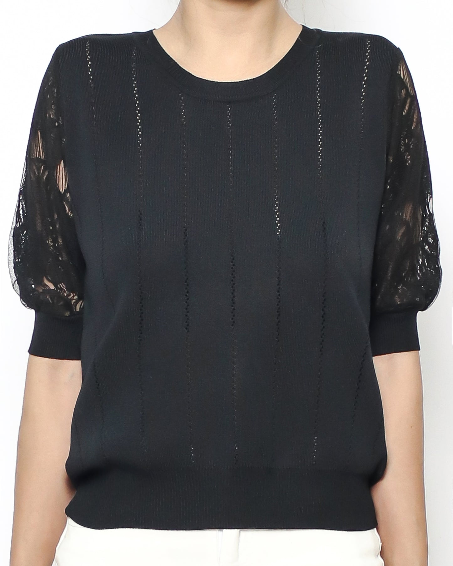 black knitted & lace sleeves top *pre-order*