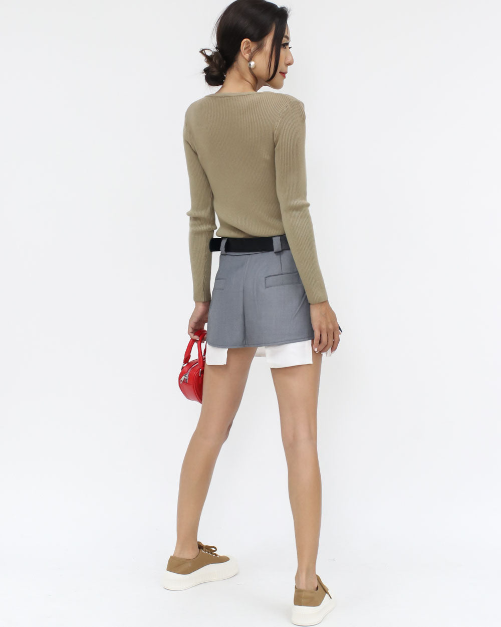 grey pleats & ivory layer mini skort w/ belt *pre-order*