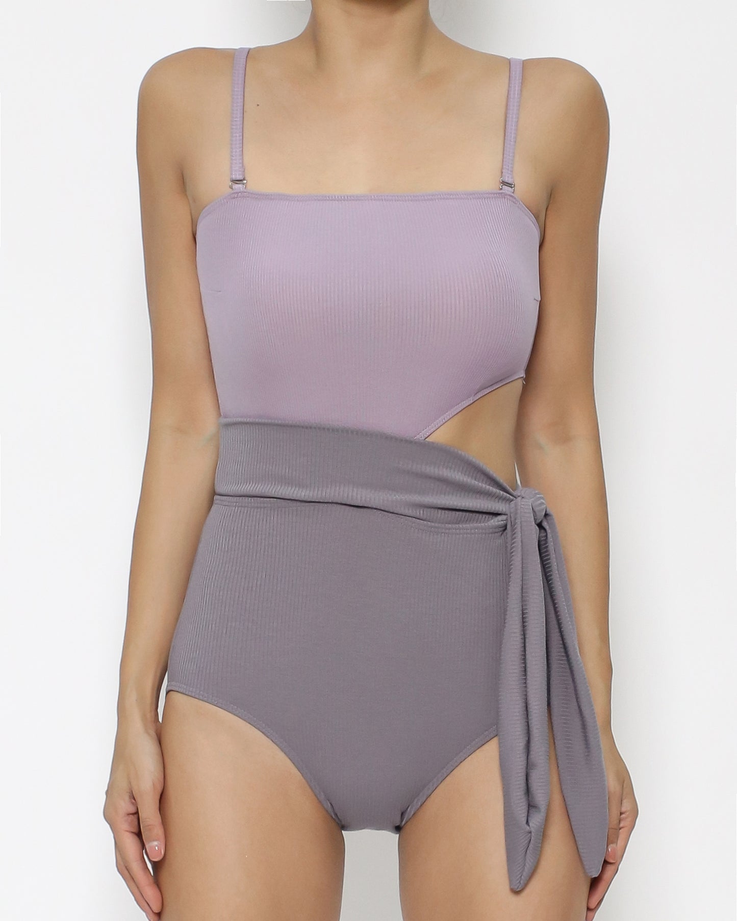 淡紫色和紫色奧斯曼鏤空連體泳衣 *預購*