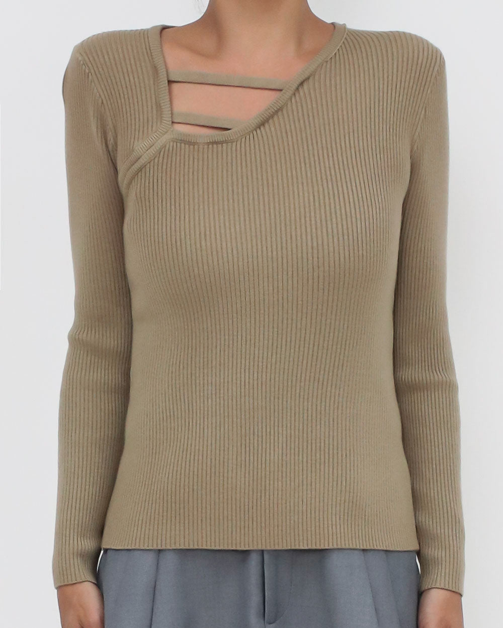 beige cutout knitted top *pre-order*