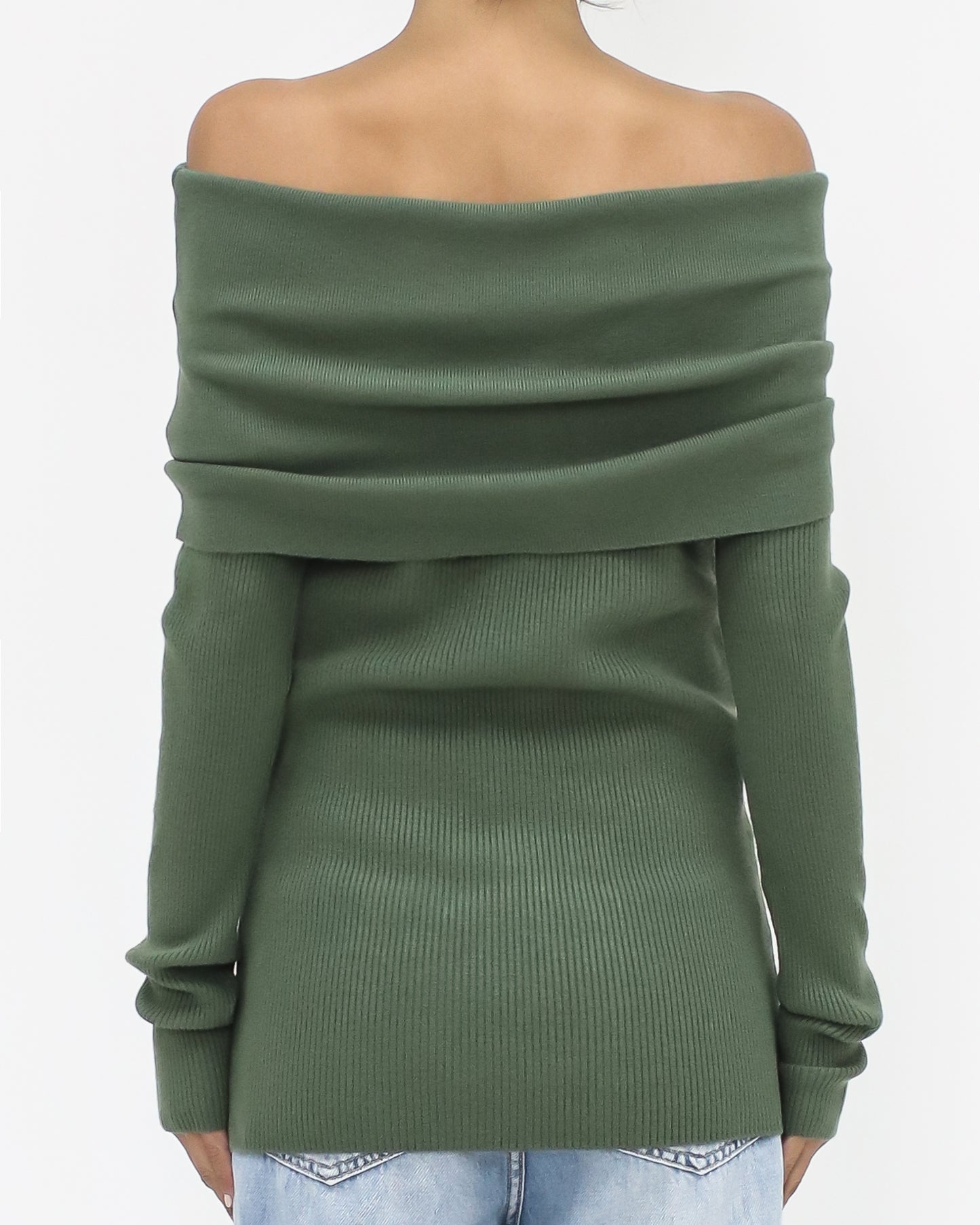 green off shoulders knitted top *pre-order*