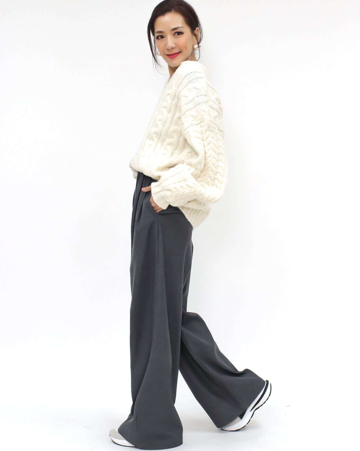 grey wide leg pants *pre-order*