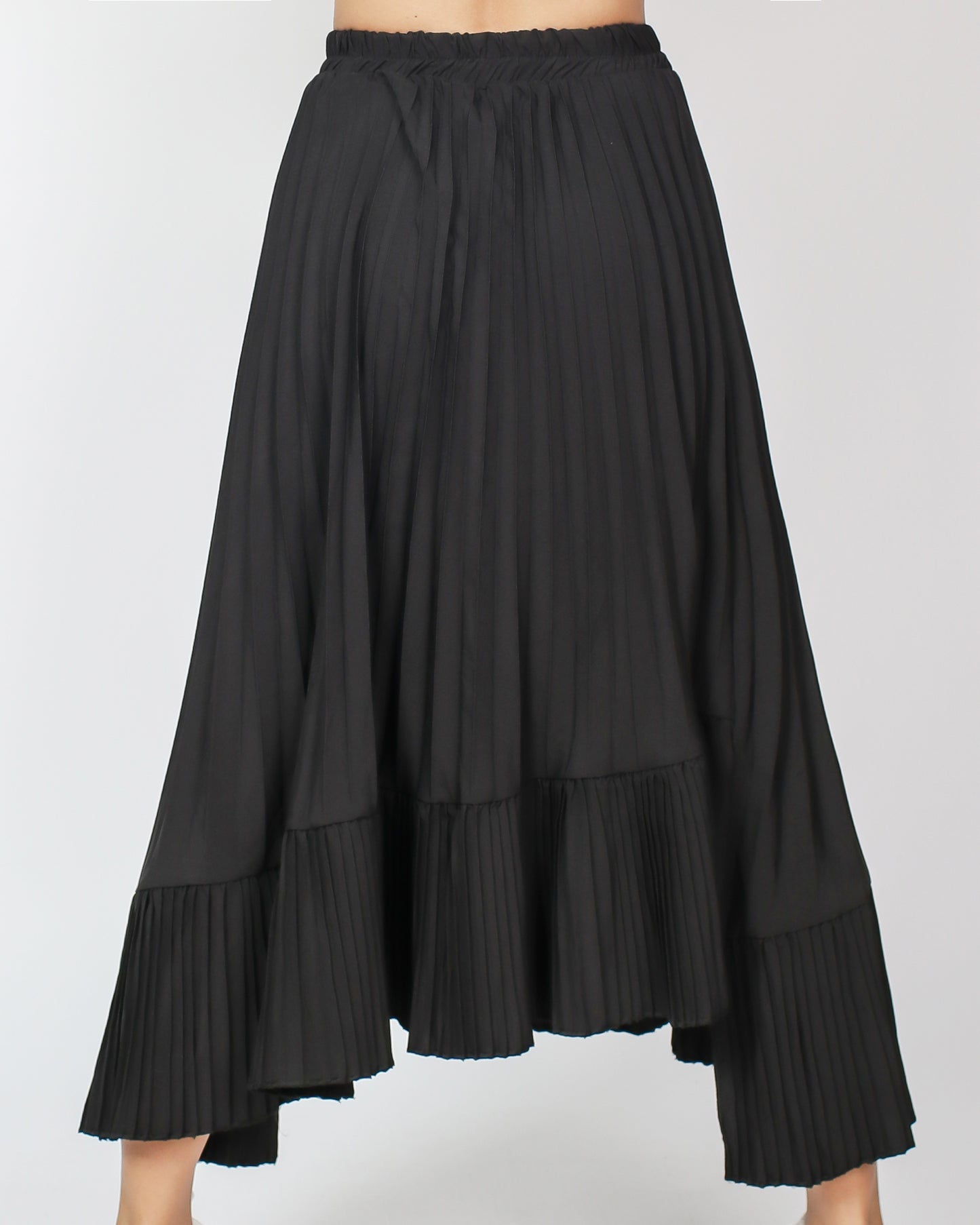 黑色縐褶不對稱下擺中長半身裙 *預購*
