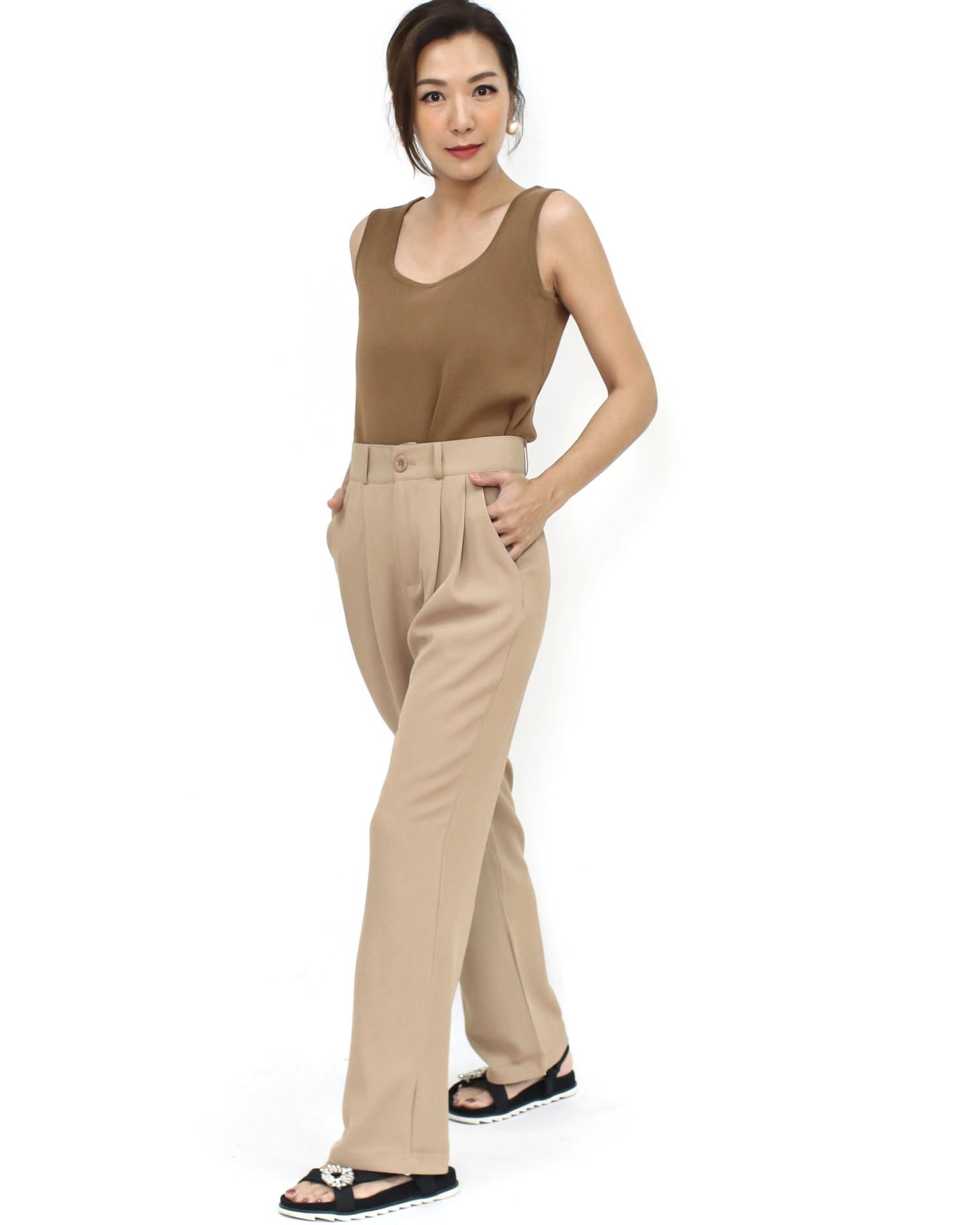 beige chiffon pleats pants *pre-order*